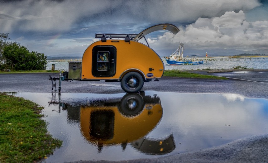 Sunshine on Wheels! Comfy, Convenient, & Easy to Tow