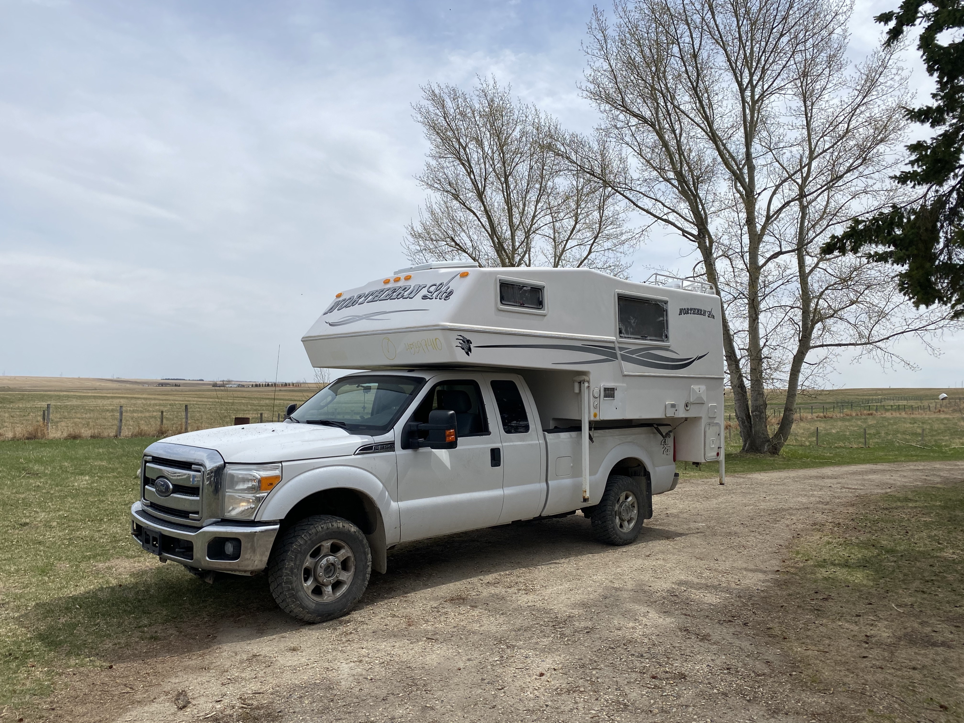 2021 Ford F350 Truck Camper Rental in Calgary, AB Outdoorsy