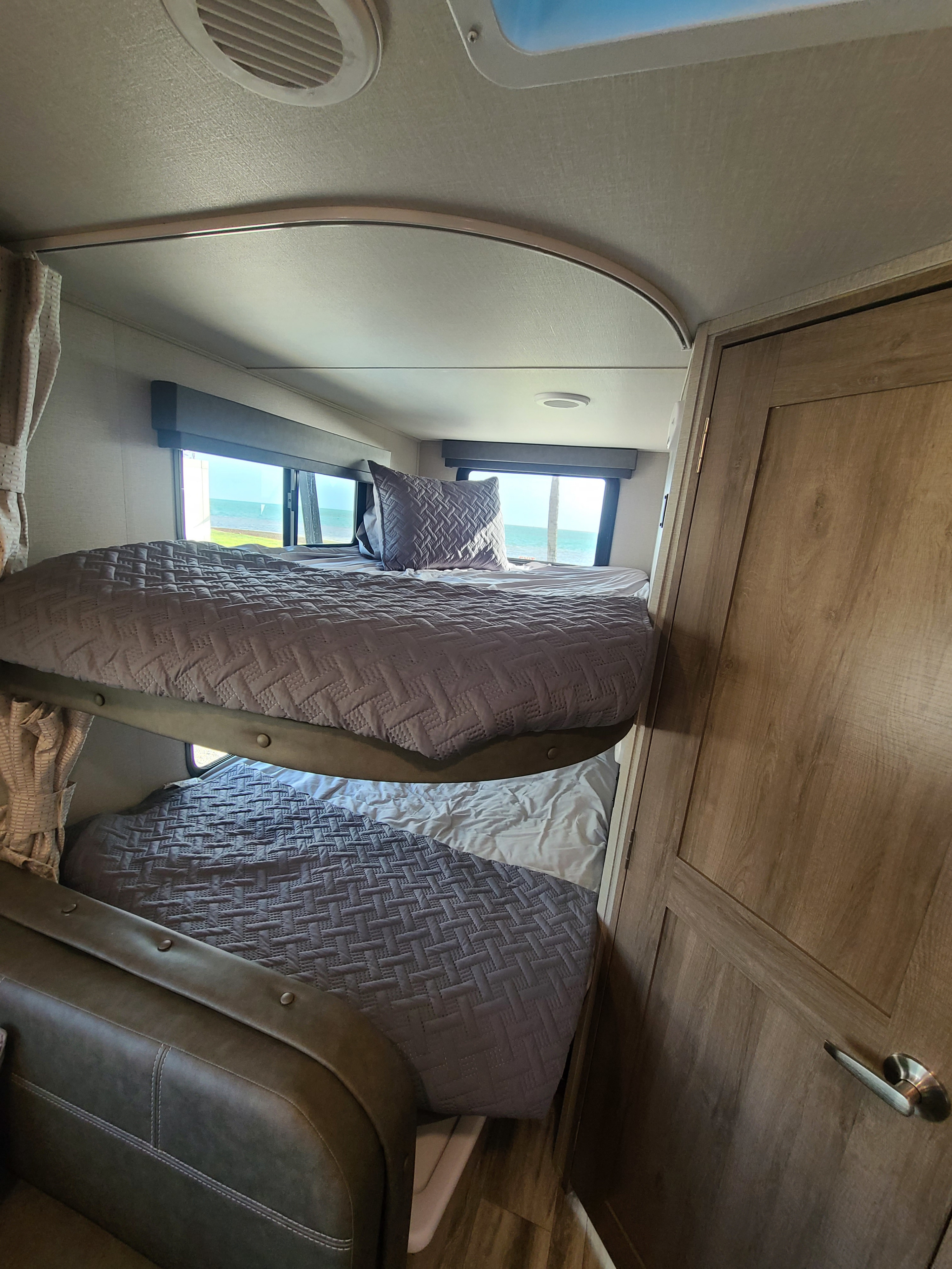 Grand Design Imagine XLS 2021