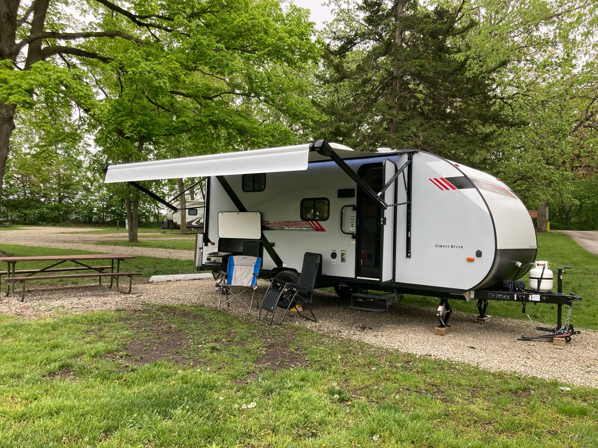 SUV towable with room for 8!