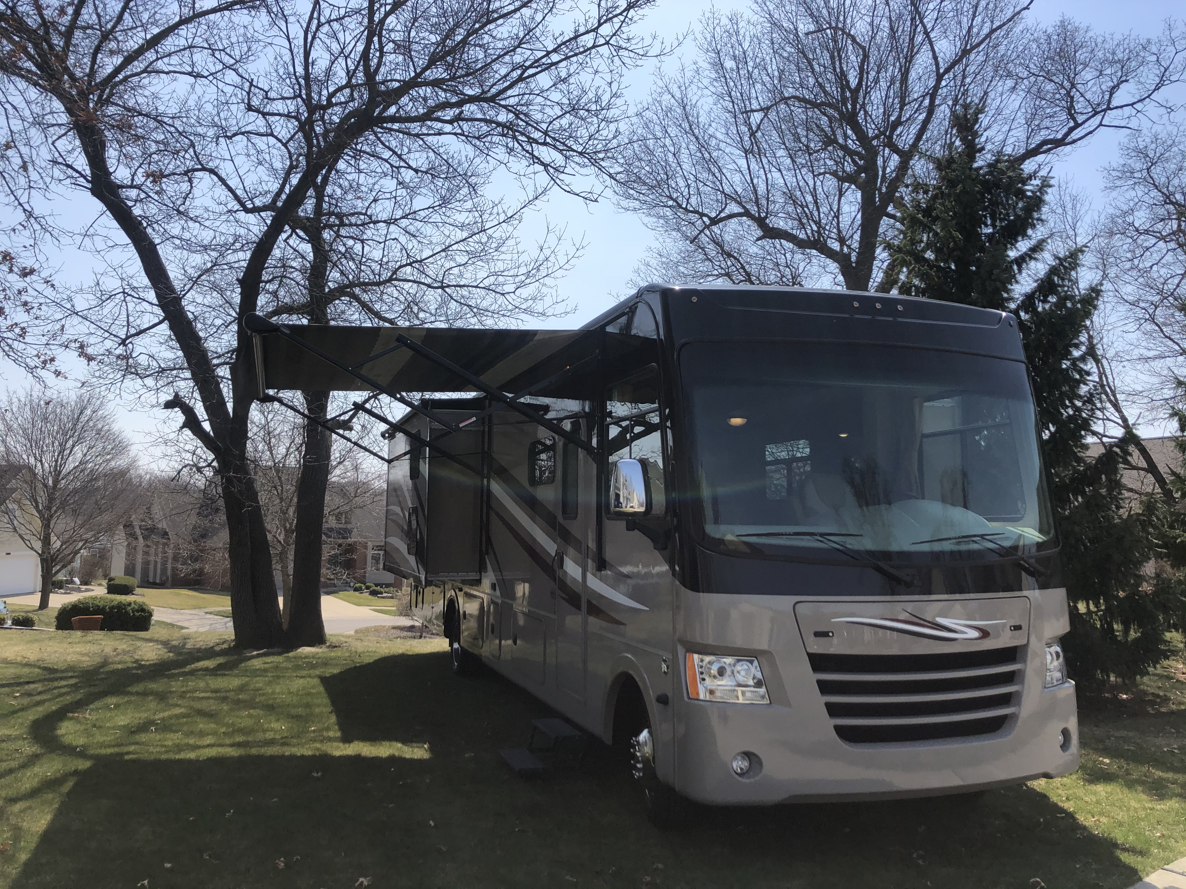 2016 Coachmen Mirada 35BH Family fun starts here!