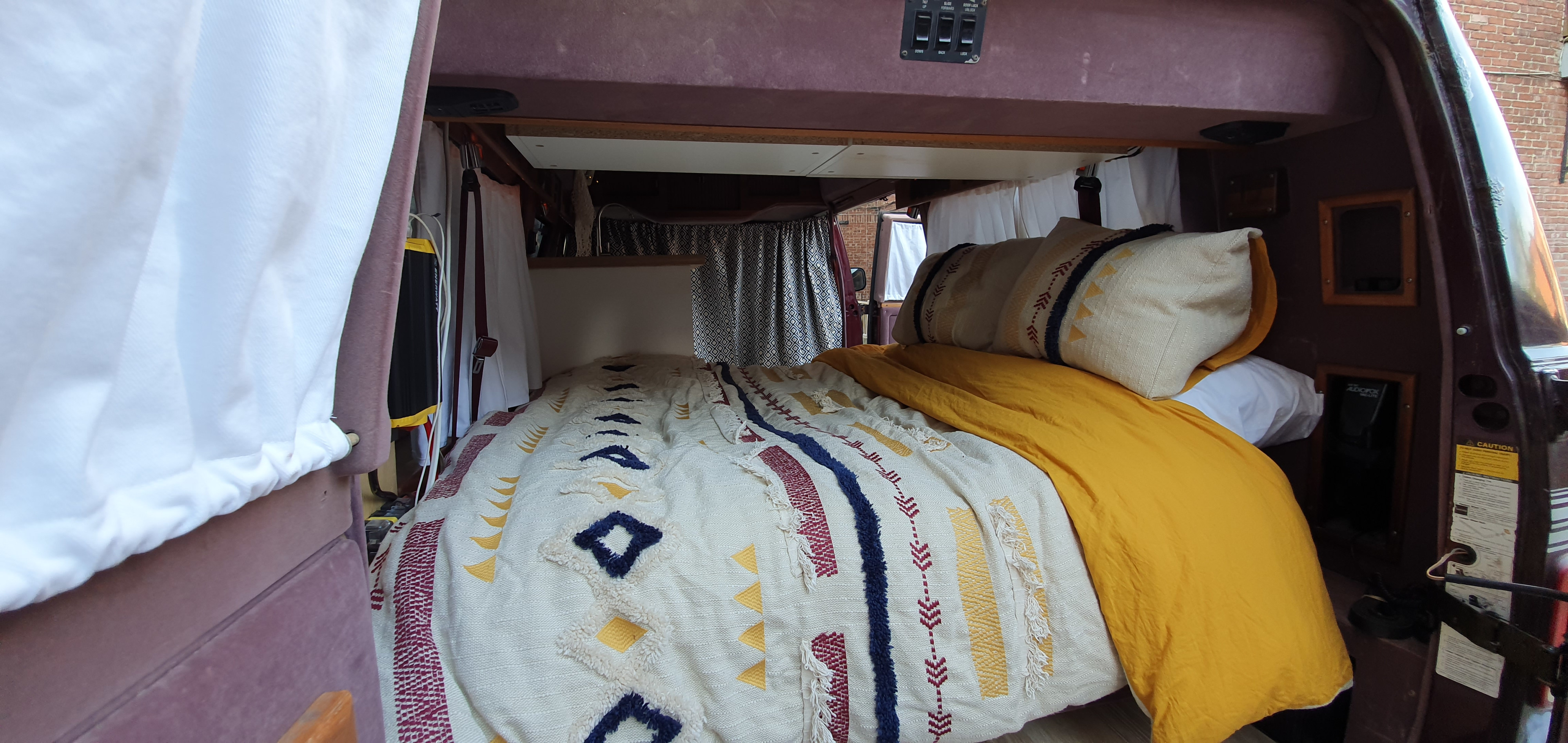 1993 Chevrolet Other Camper Van Rental In Montreal Qc Outdoorsy