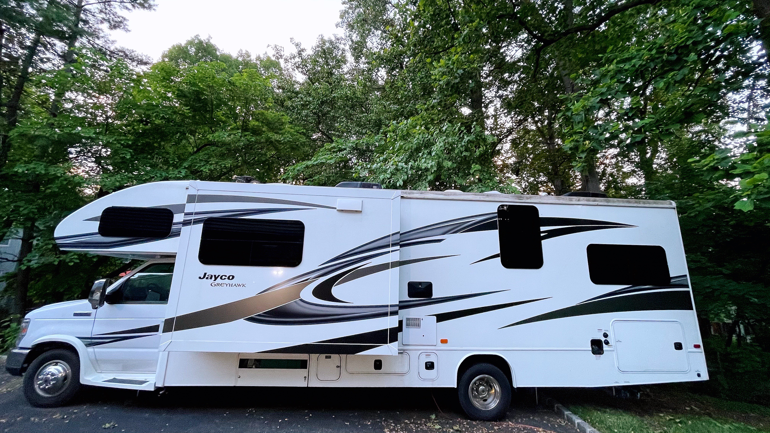 Picture of 2018 Jayco Greyhawk