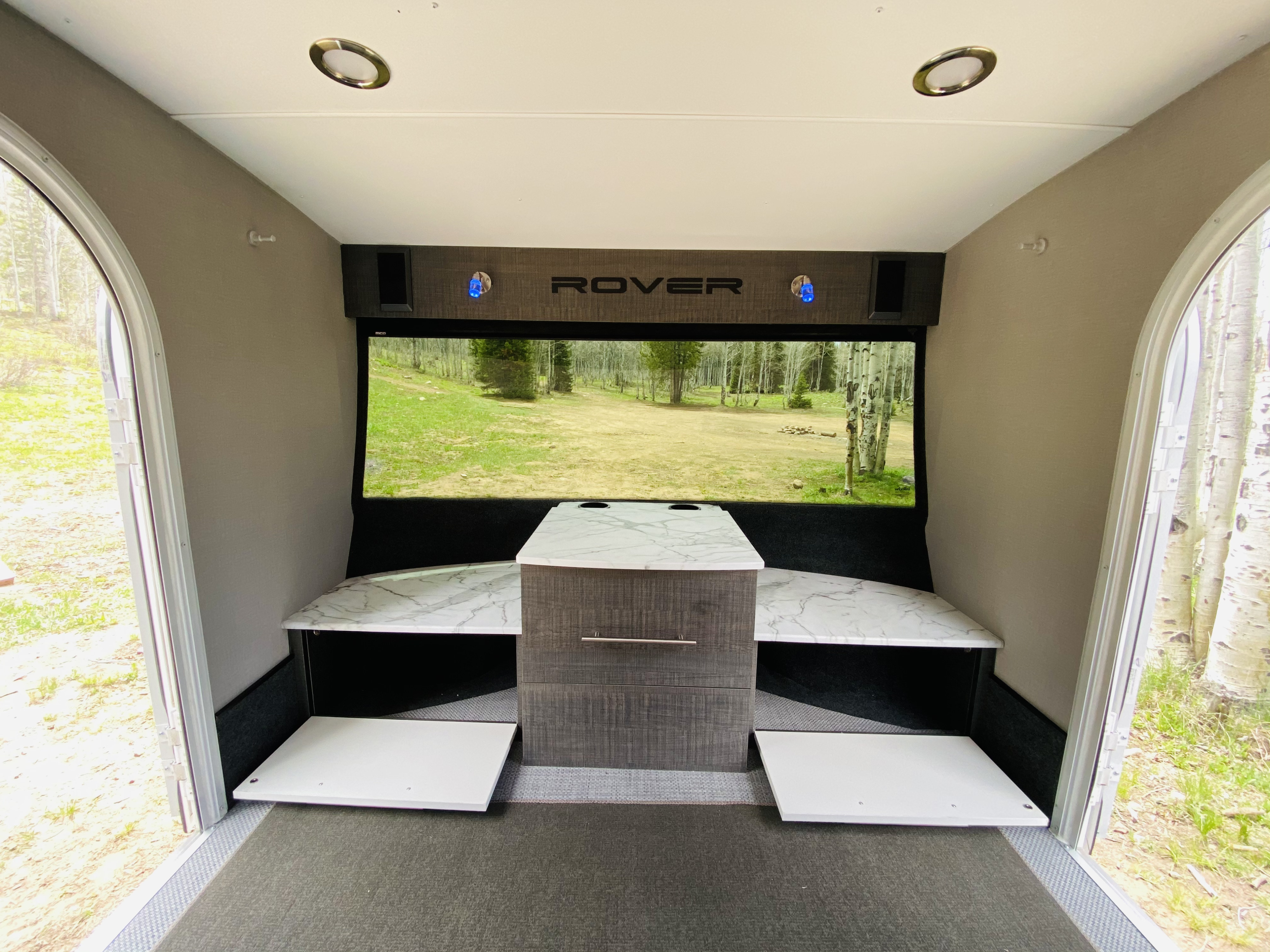 Wow, can't beat waking up to that. Intech Luna Rover 2021