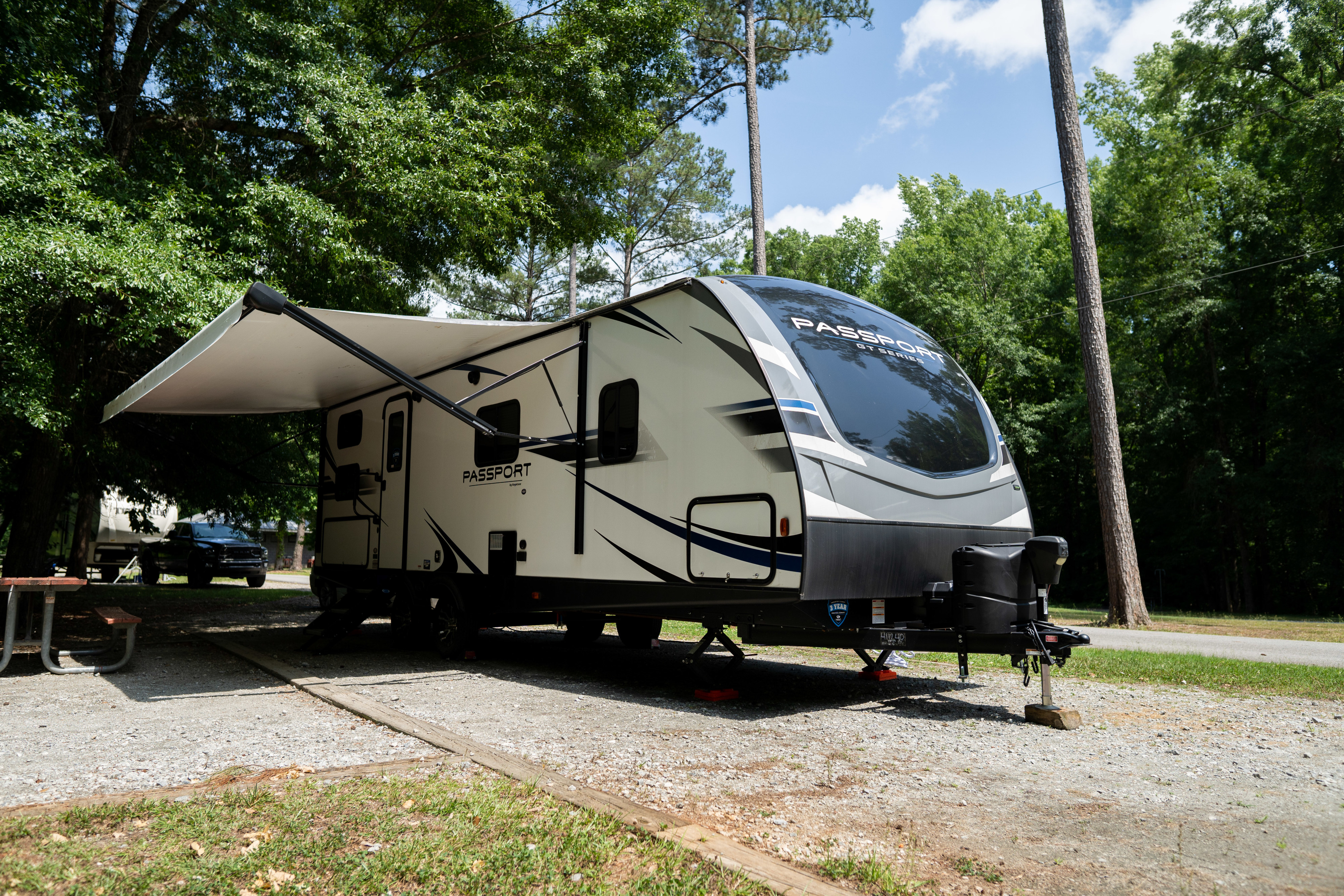 Juniper | 2020 Keystone Passport w/Bunks - Sleeps 8 comfortably!