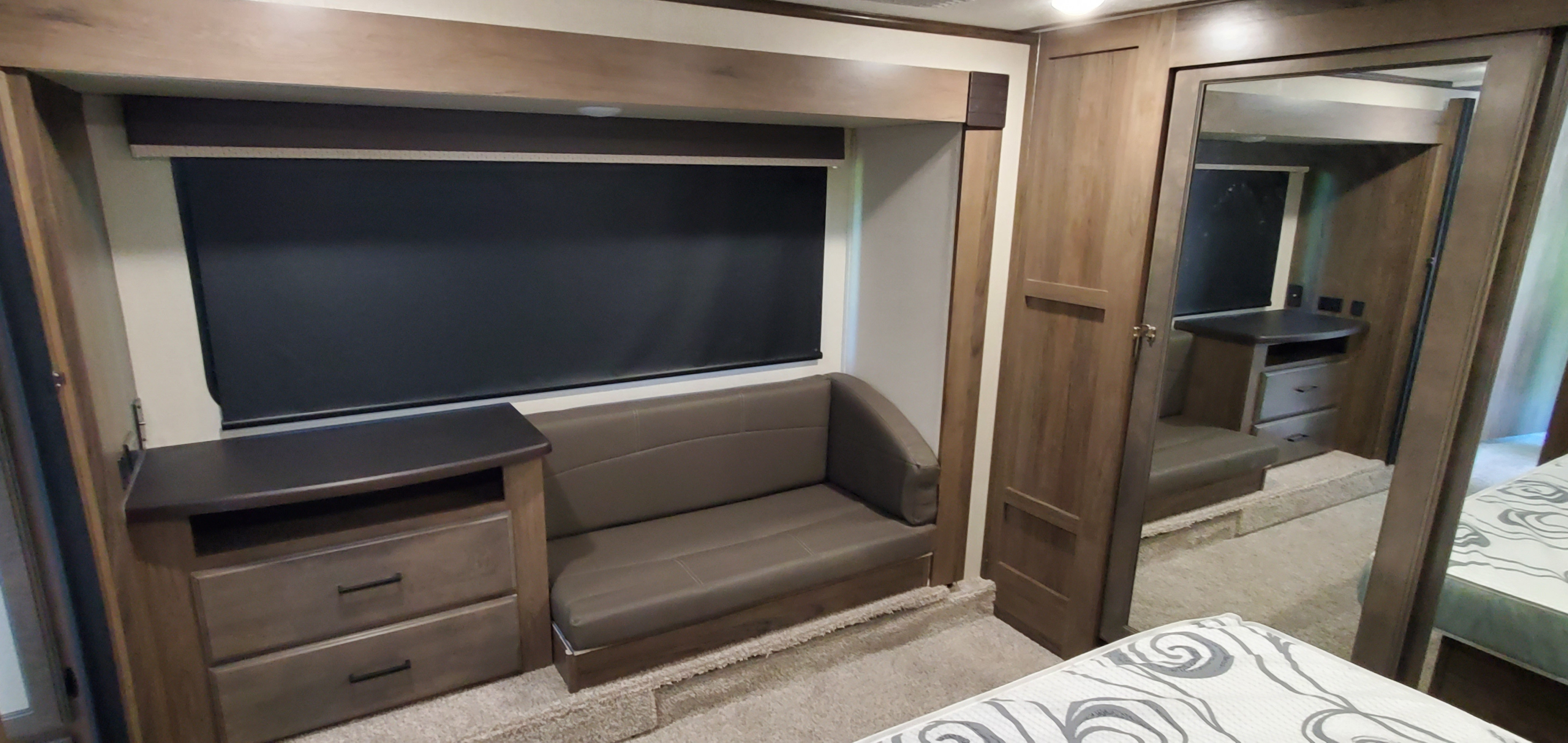 Reading lounge in the bedroom next to window.. Forest River Wildcat 2020