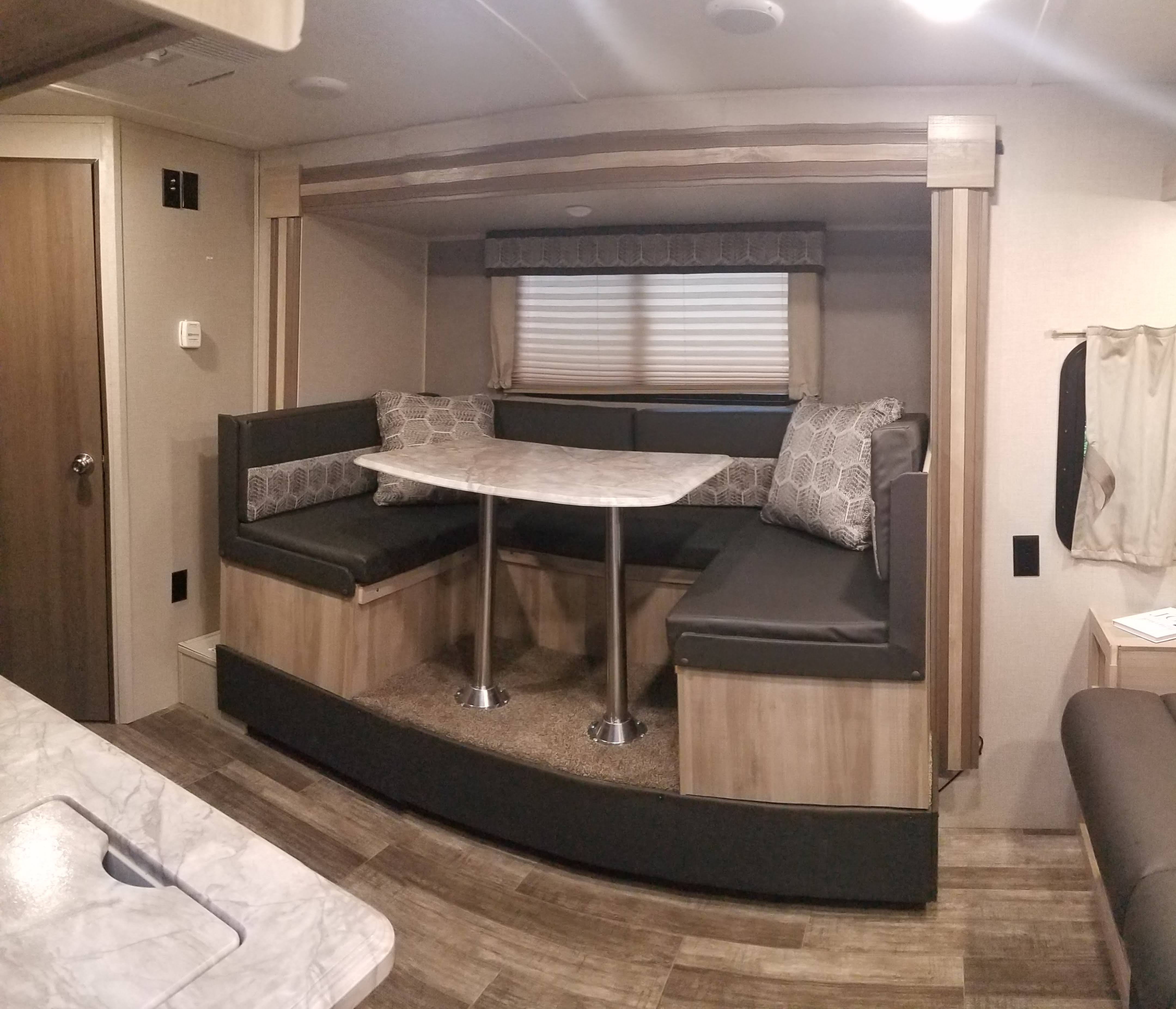 Travel trailer RV Rental 