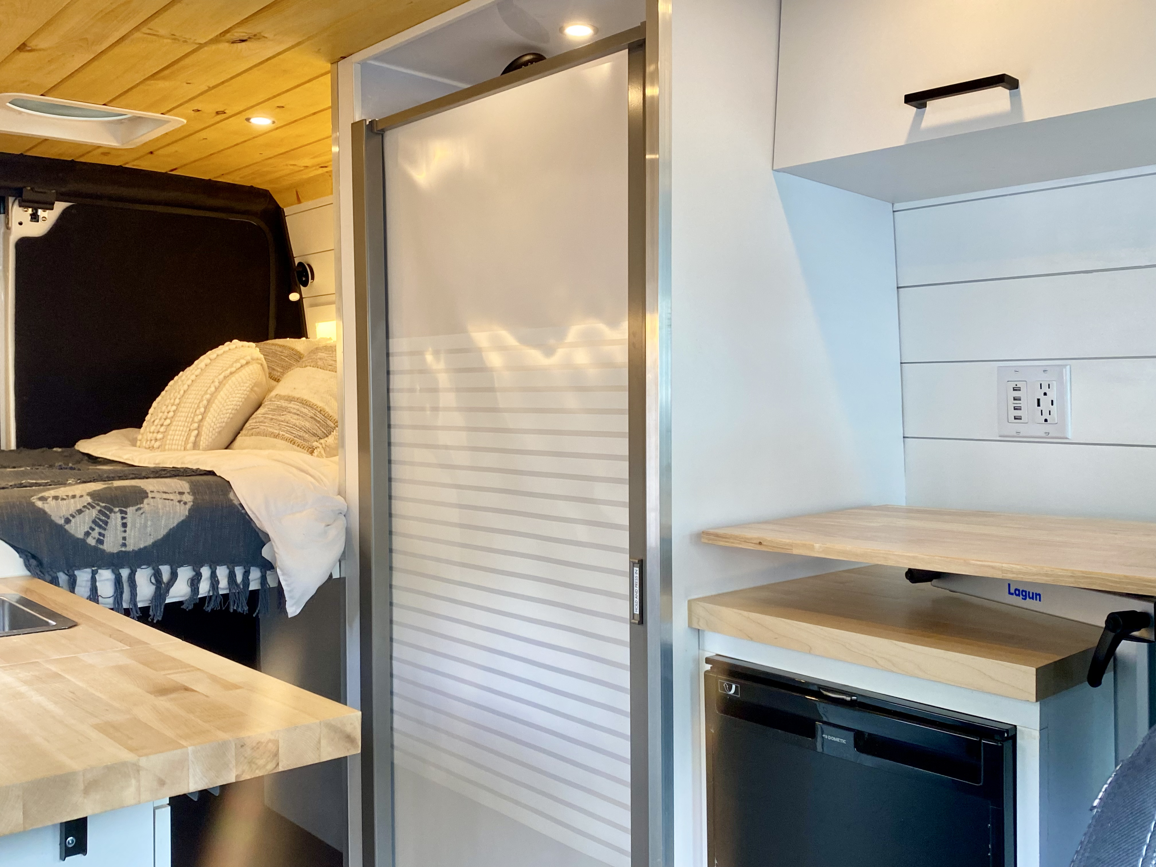 Camper van RV Rental 