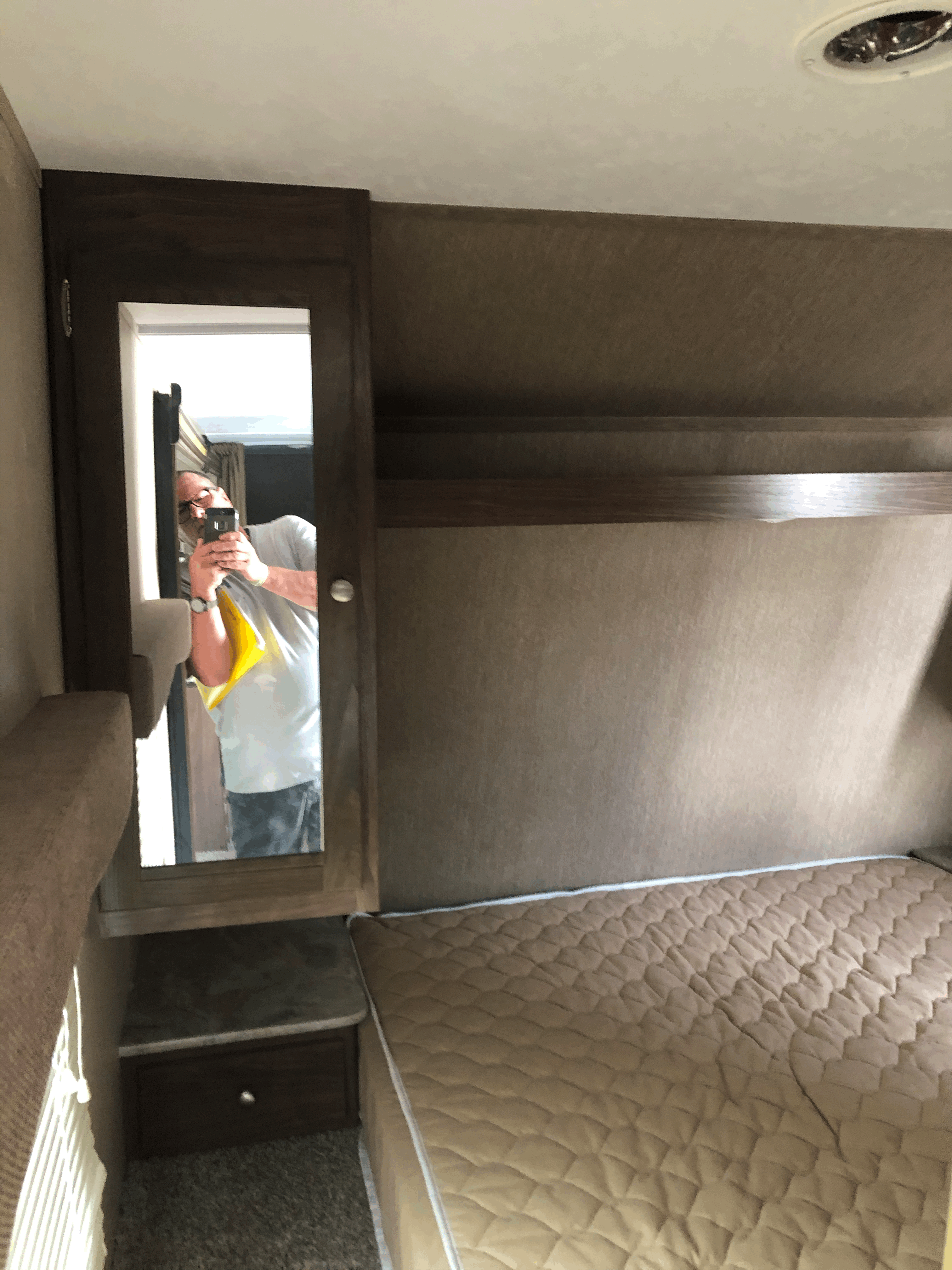 Dutchmen Coleman 2018