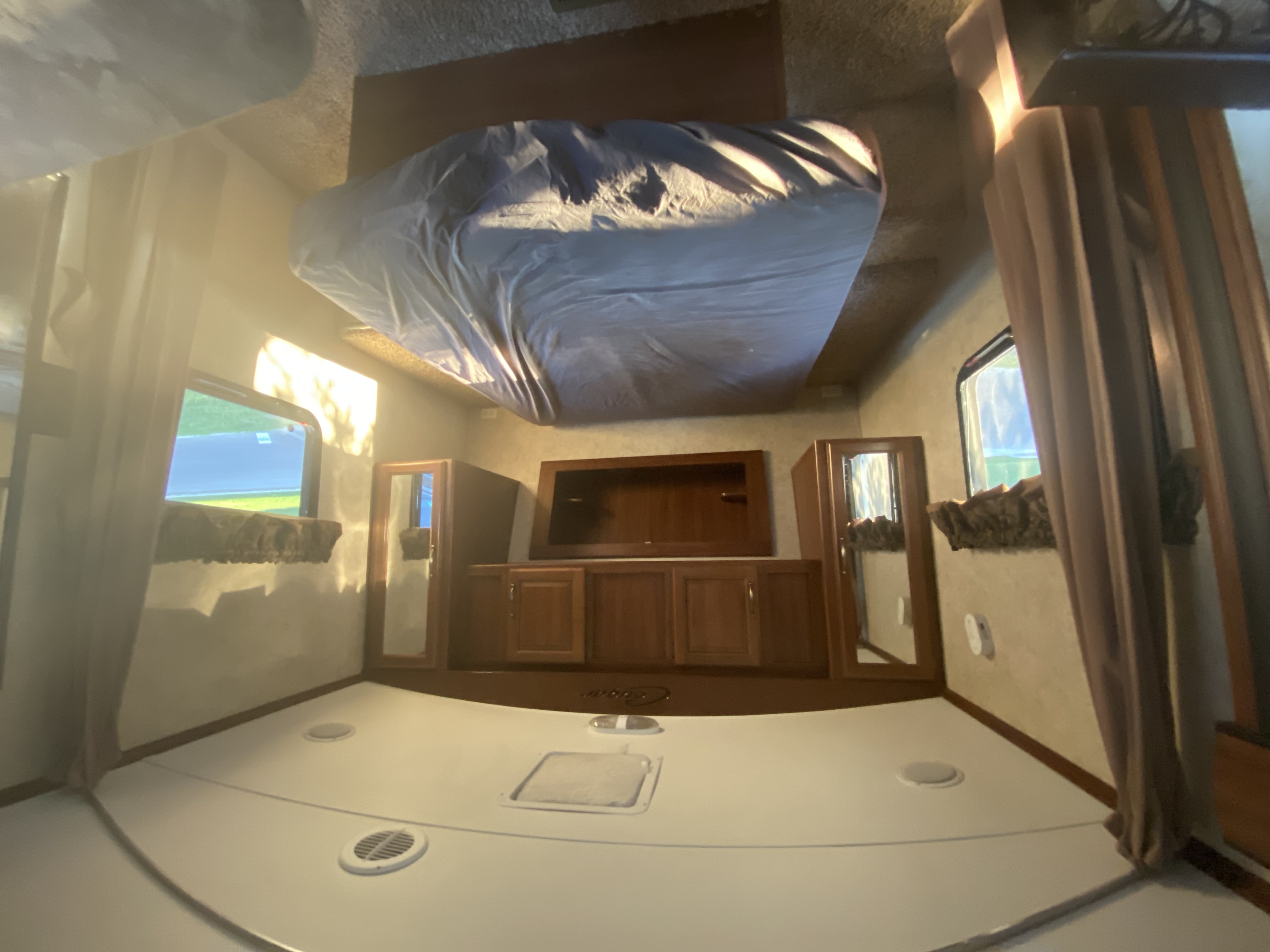 Keystone Cougar Lite 2013