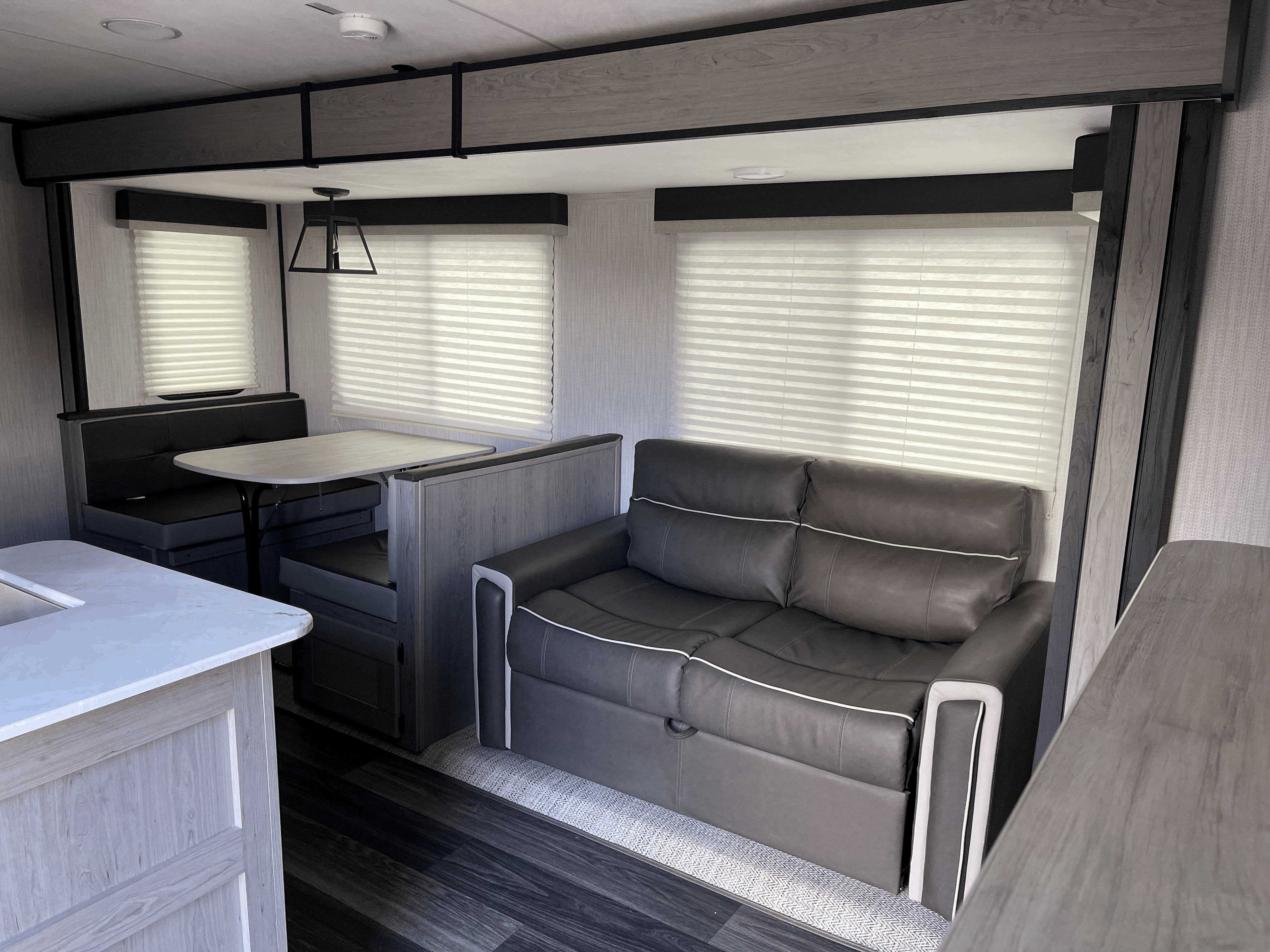 Travel trailer RV Rental 