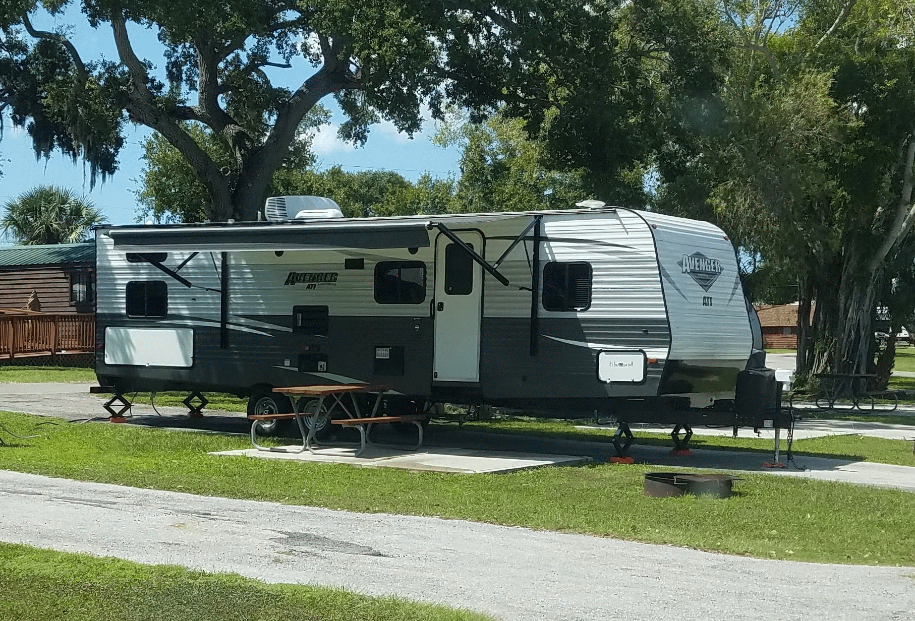 Travel trailer RV Rental 