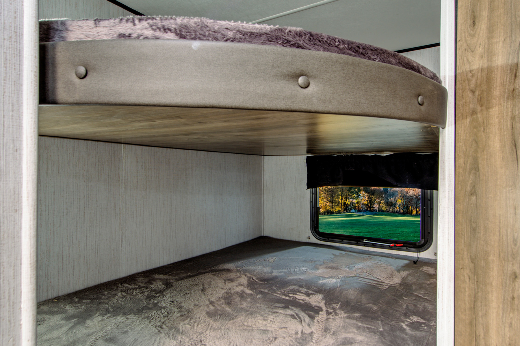 Pioneer Travel Trailer 2021