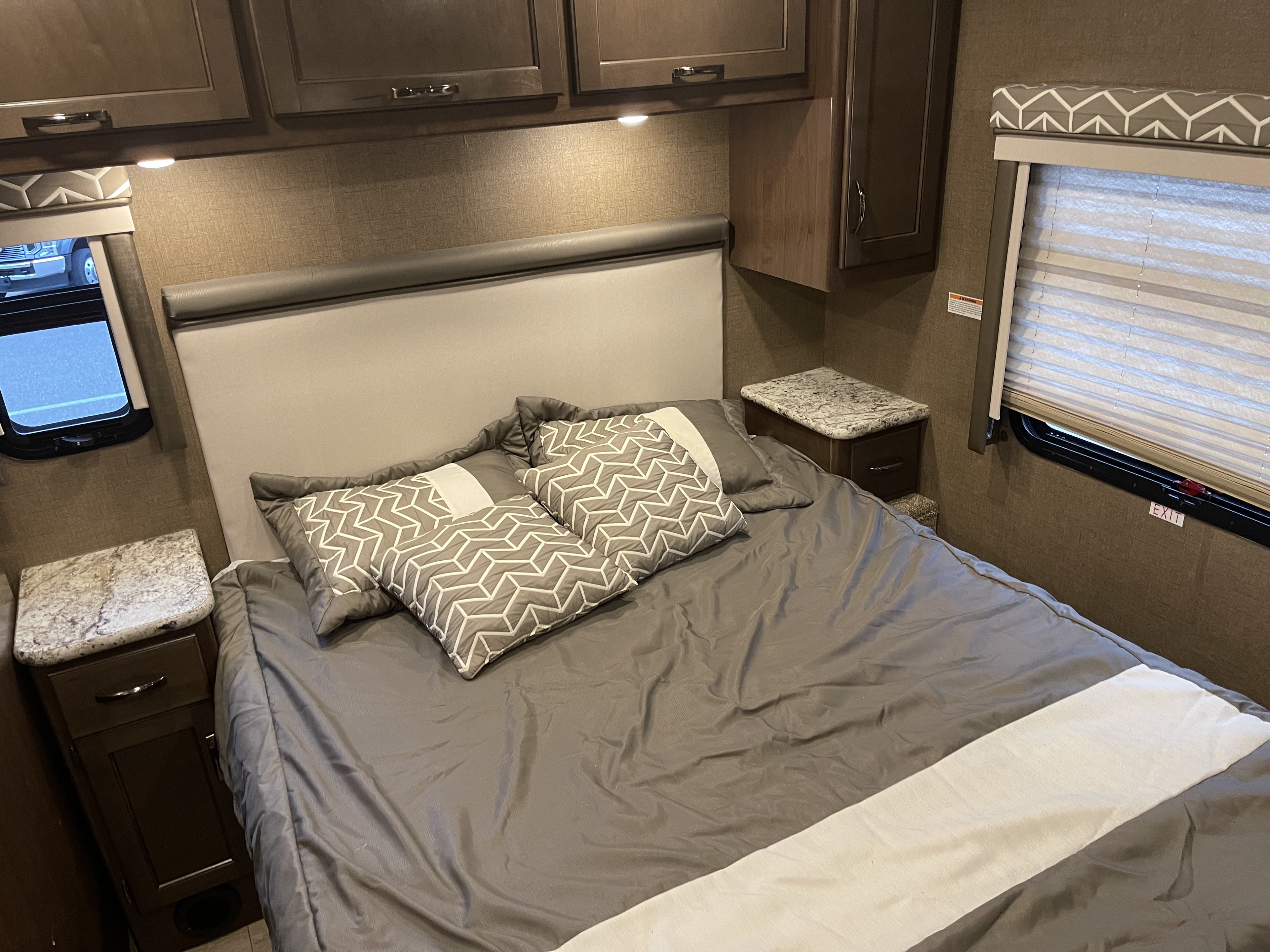 Thor Motor Coach Freedom Elite 2019
