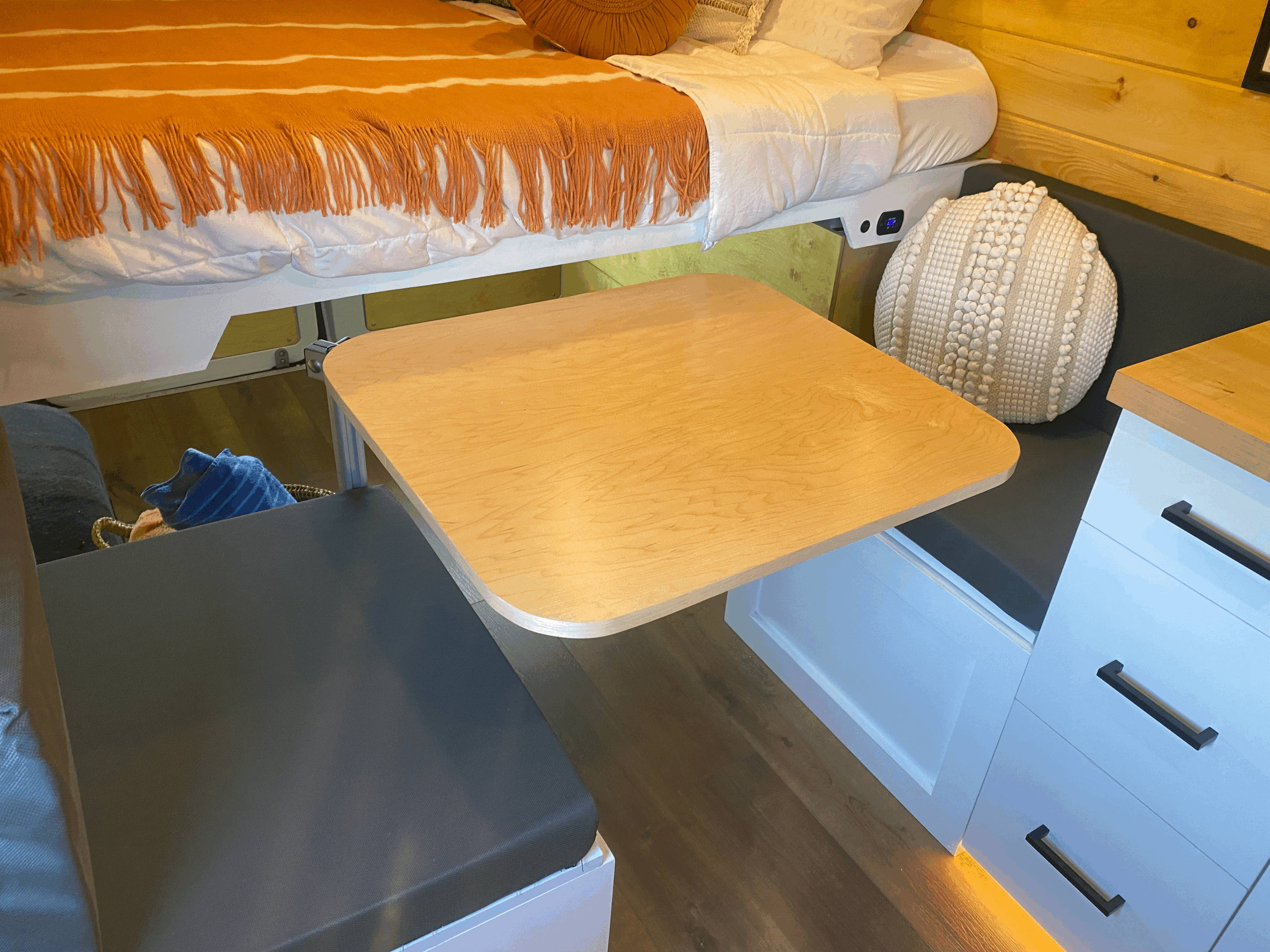 Camper van RV Rental 