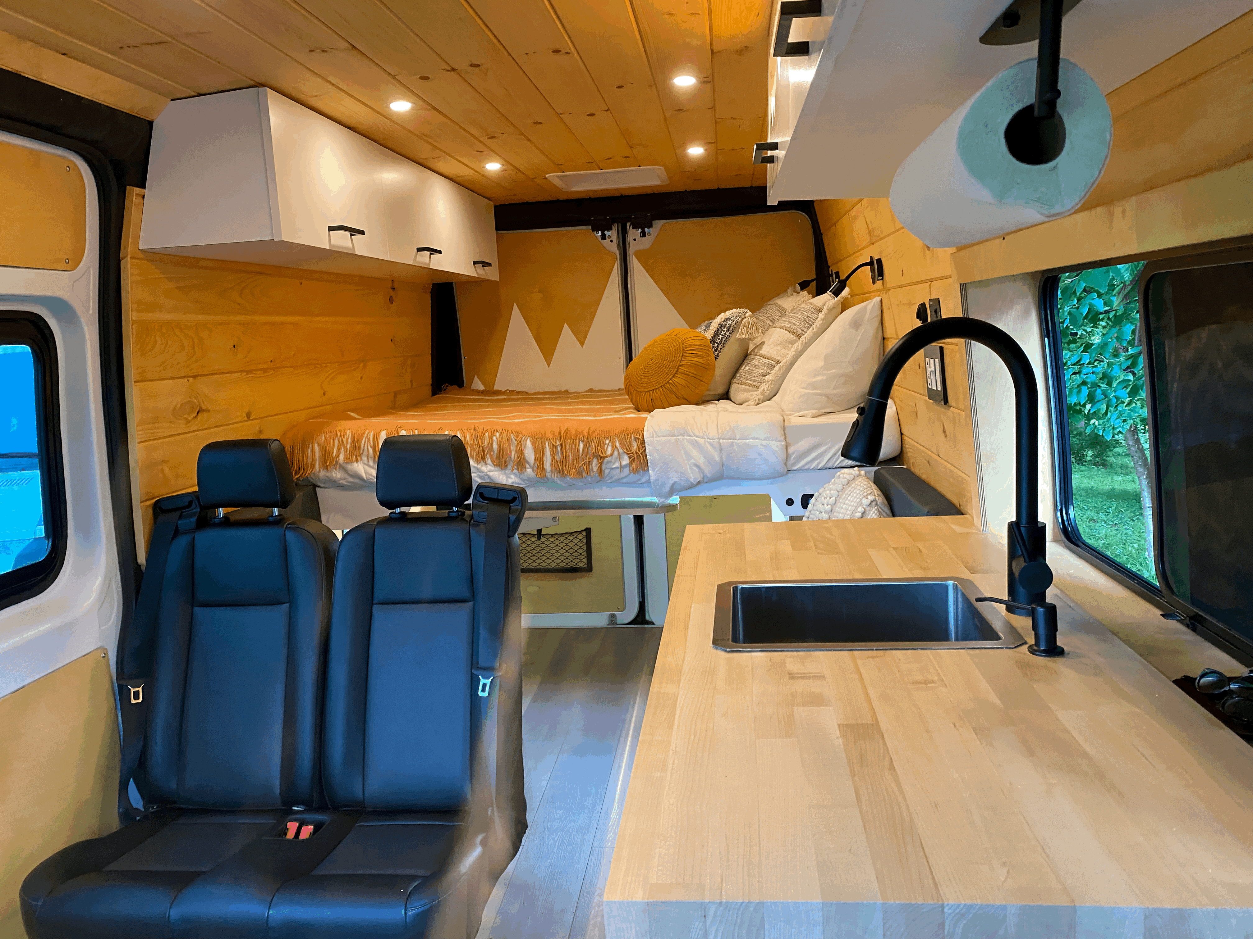 Camper van RV Rental 