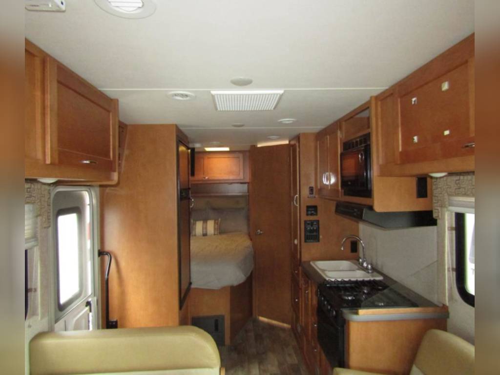 Winnebago Minnie Winnie 2016