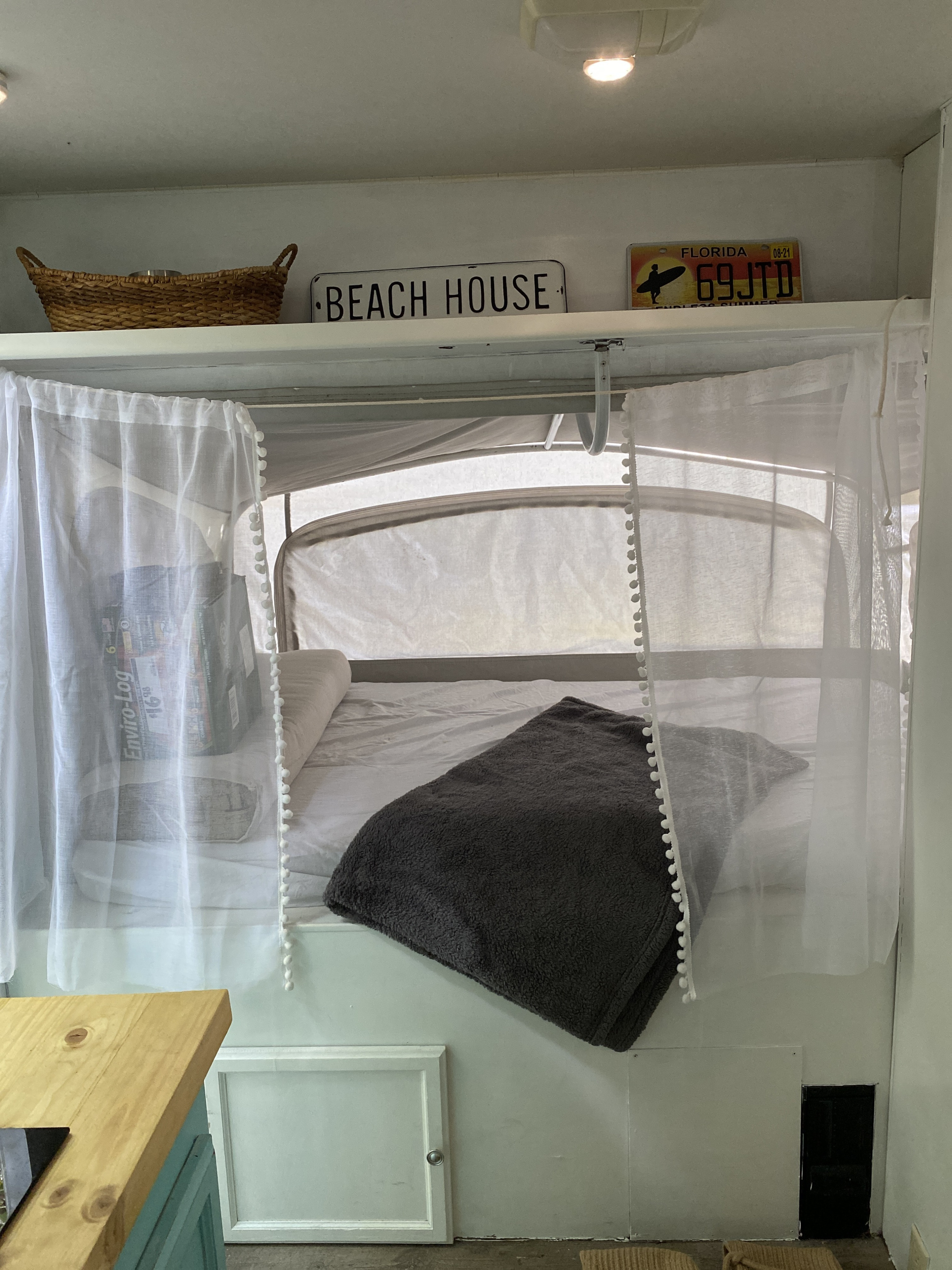 A bit larger than a twin, with mattress. Perfect for kids! . Fleetwood Tracker Trailstar 2000