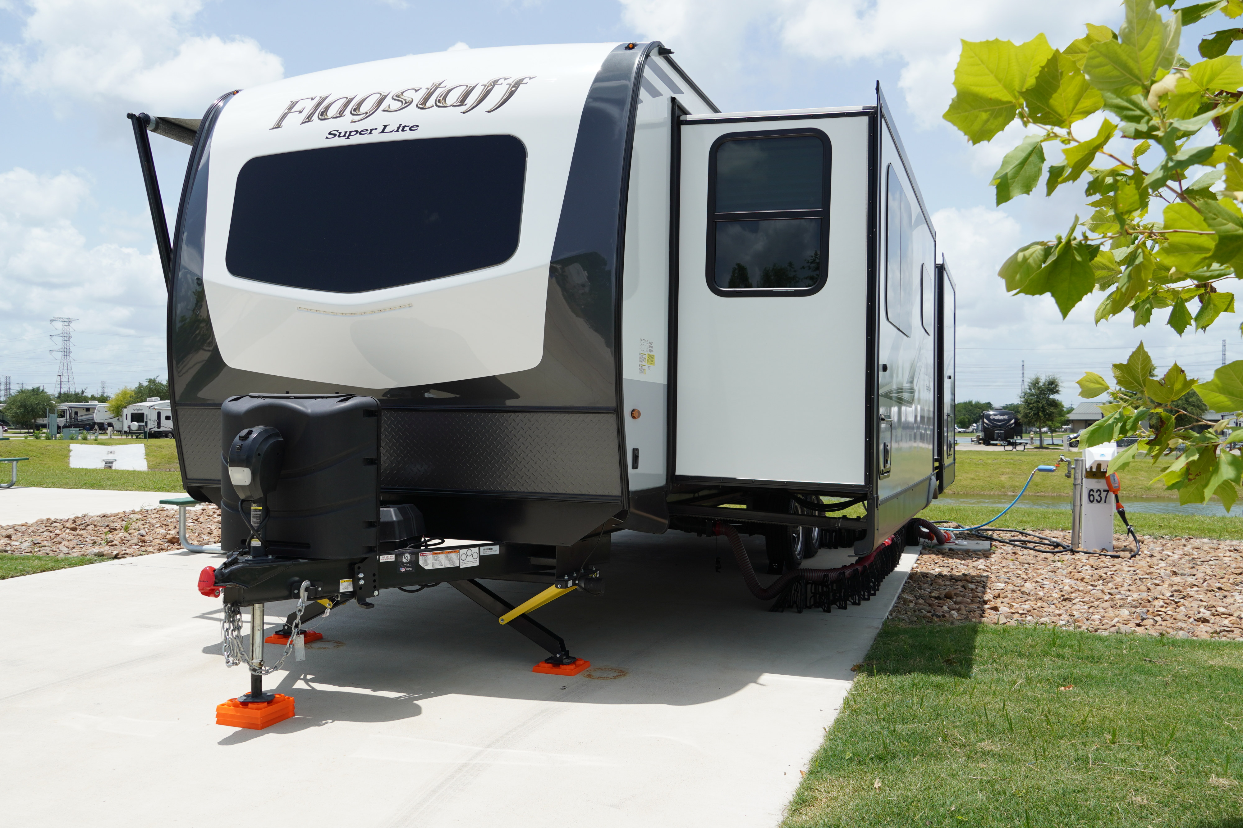 2021 Forest River Flagstaff Super Lite 26FKBS
