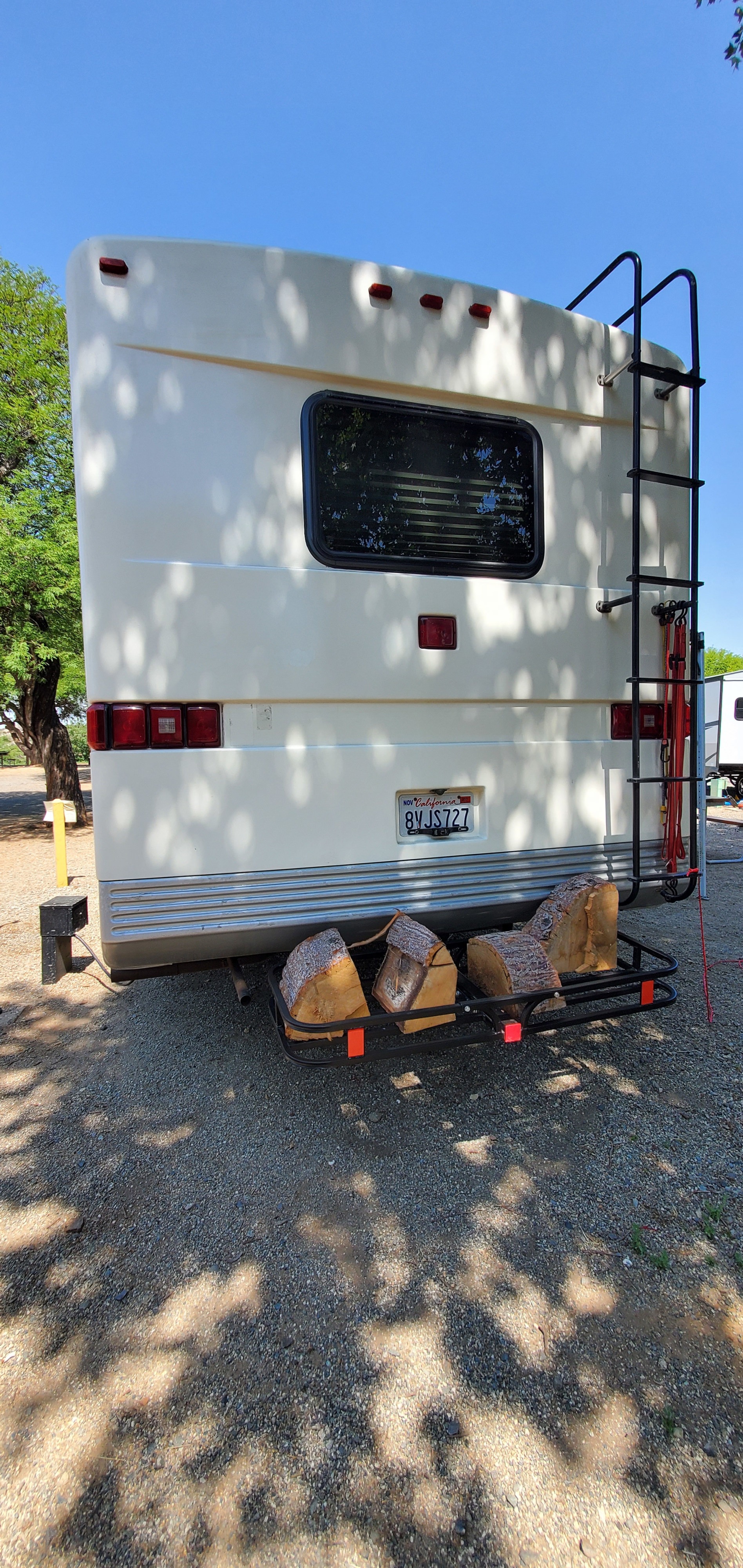 Photos 1995 Georgie Boy Swinger Class A Rental in Whittier, CA Outdoorsy