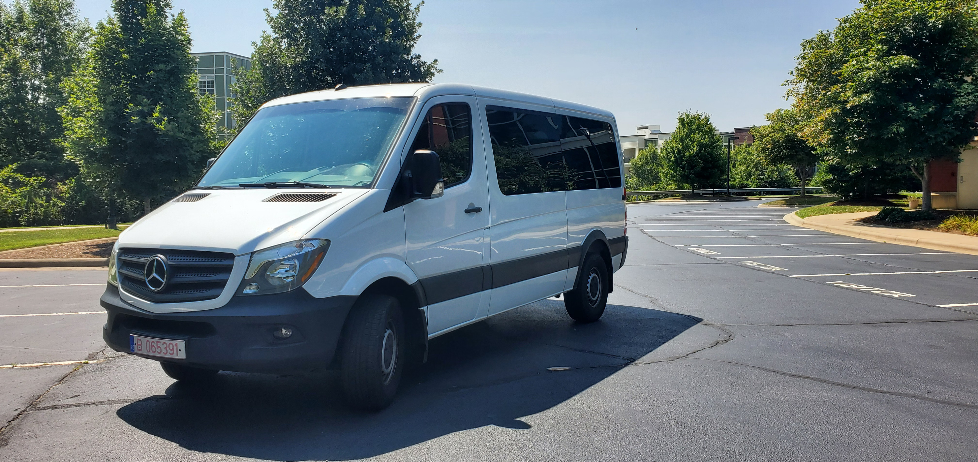Snow White: 2016 12-psgr MB Sprinter 2500 Diesel BlueTec
