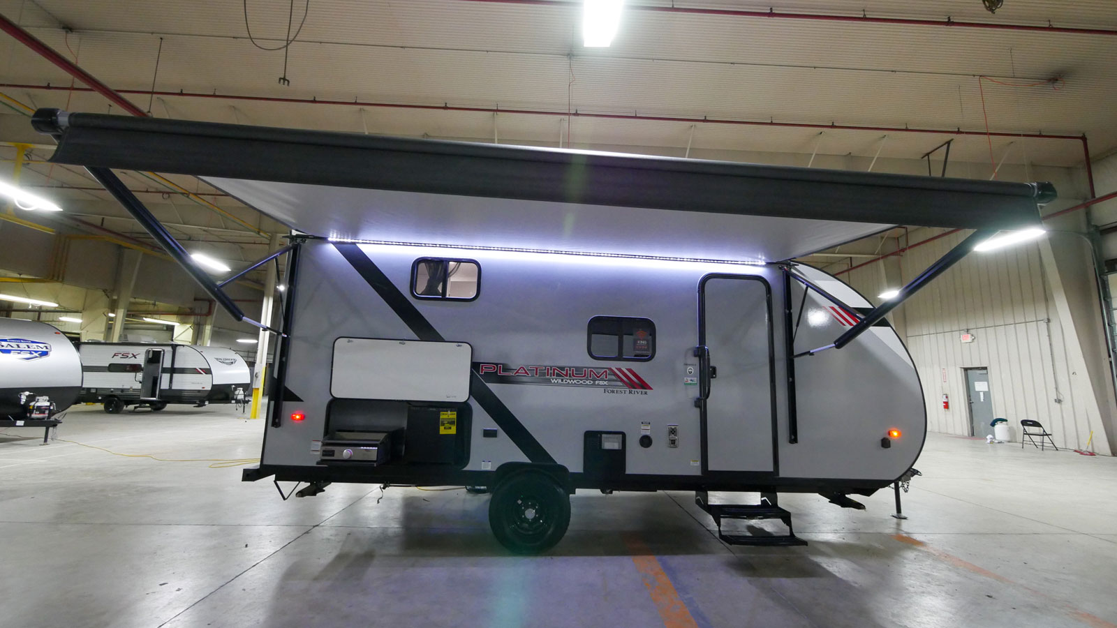 2021 Forest River Wildwood FSX Platinum 178BHSK Single Axle