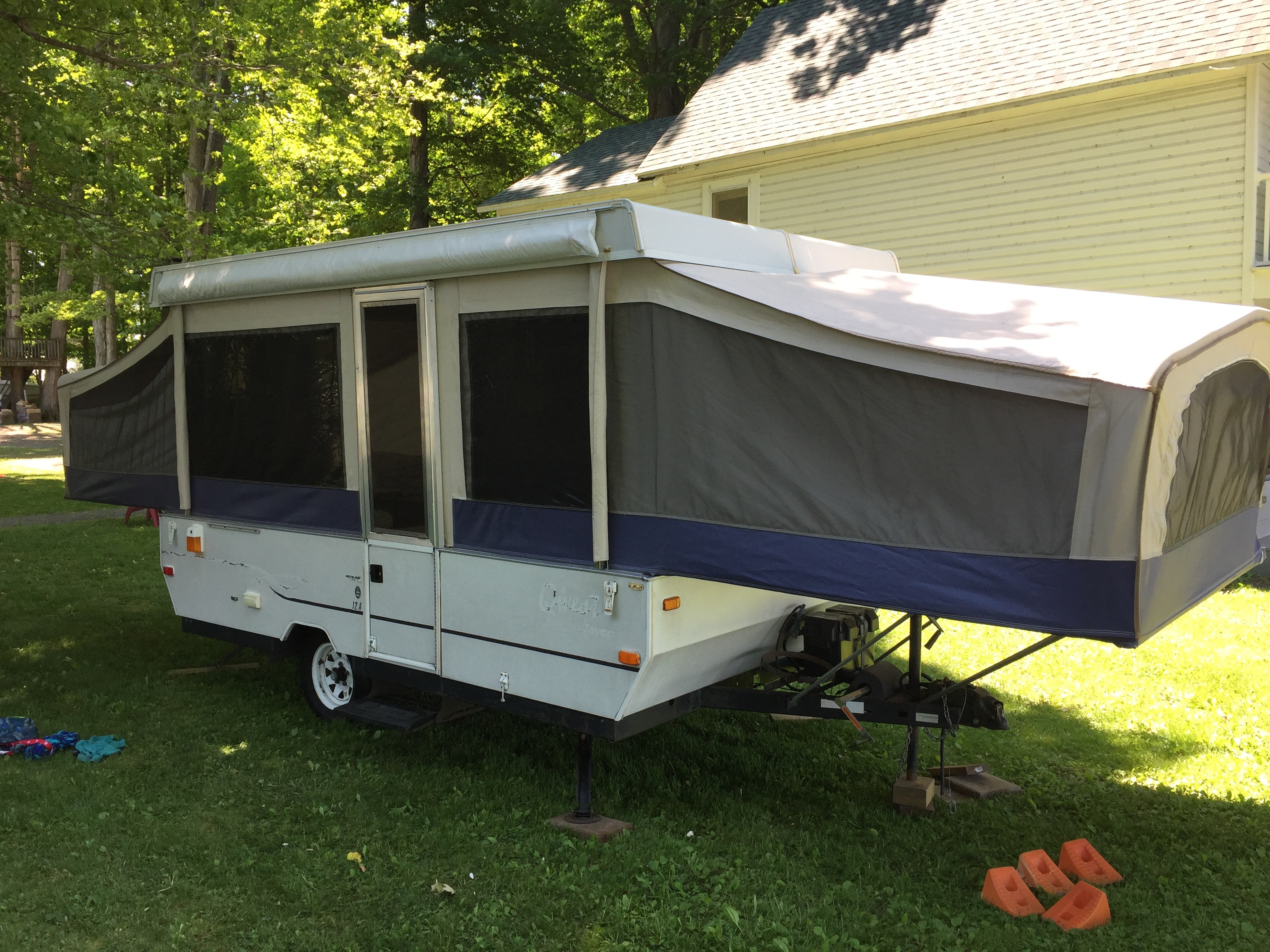 2002 Jayco Qwest Folding trailer in Auburn, NY | Outdoorsy