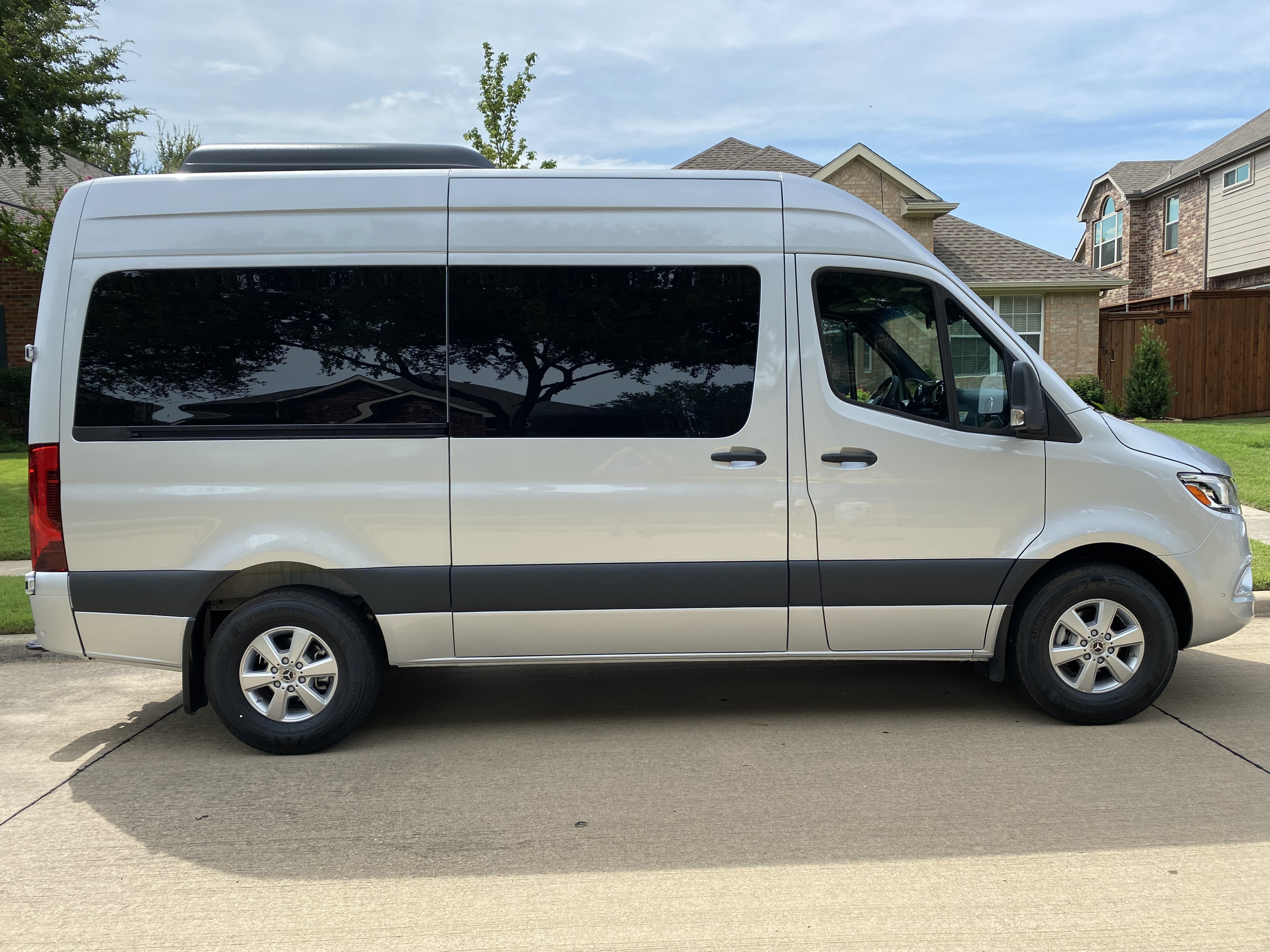 Camper van RV Rental 