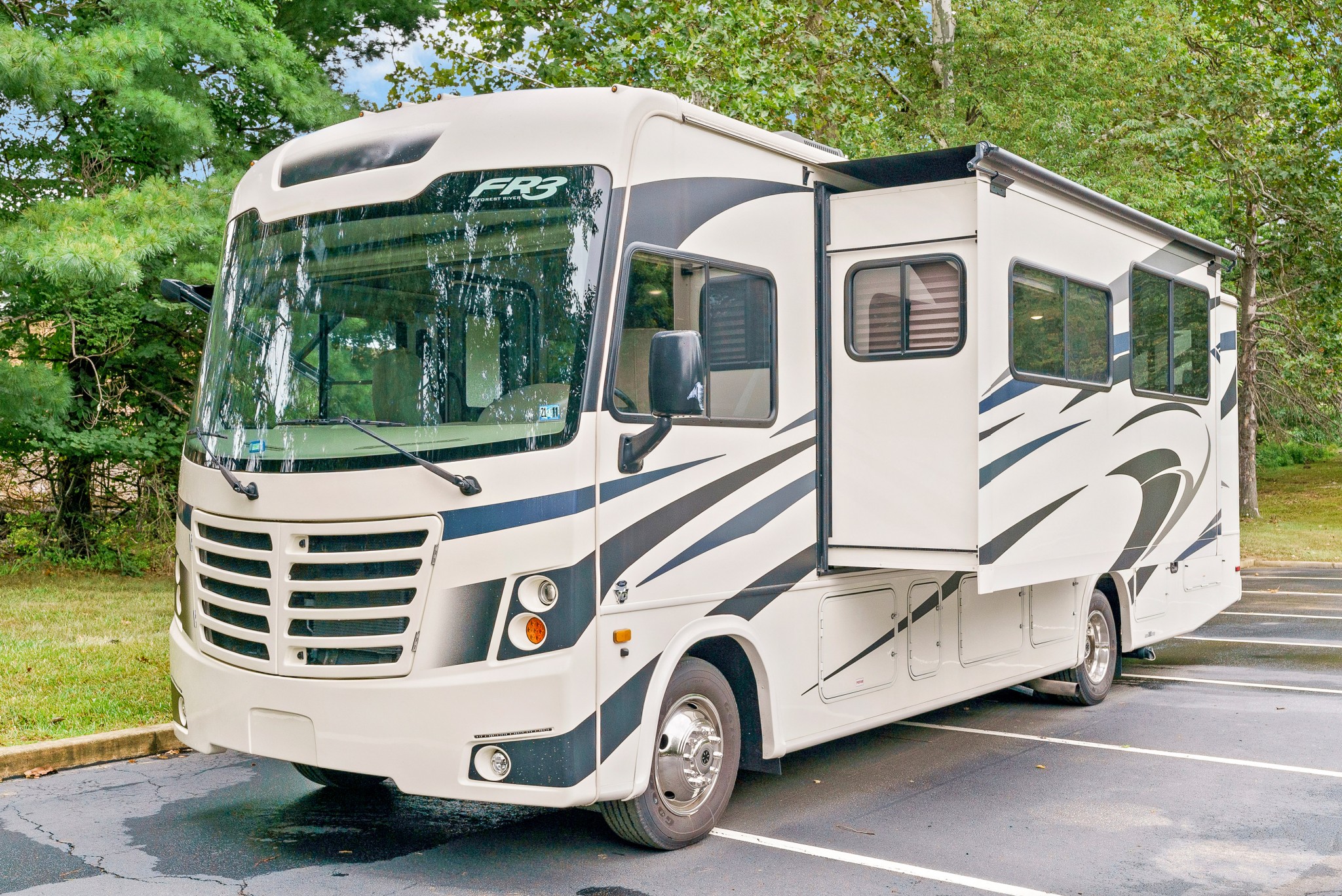 RV Francis - One of the best Class A RV's you are likely to find