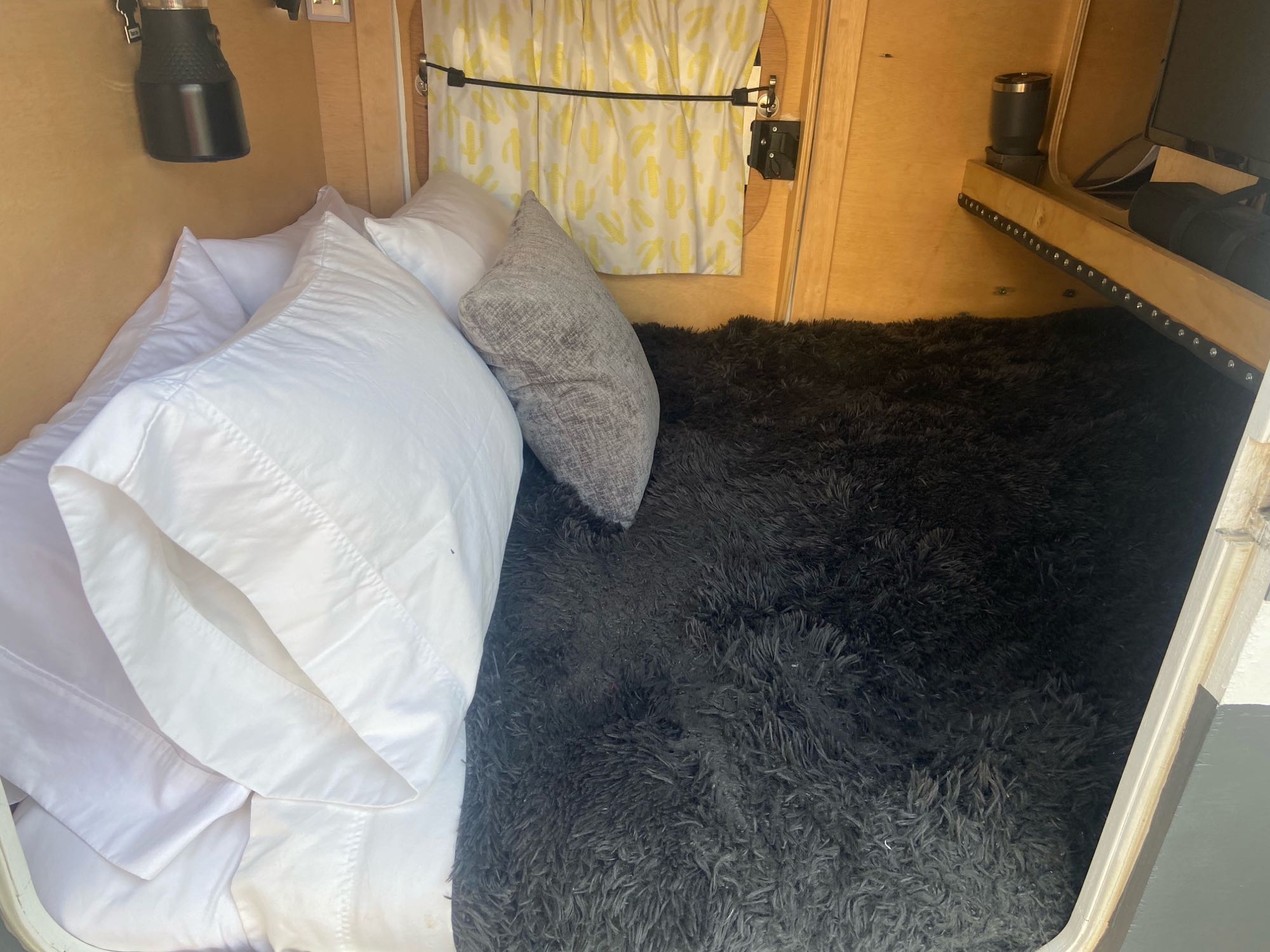 Travel trailer RV Rental 