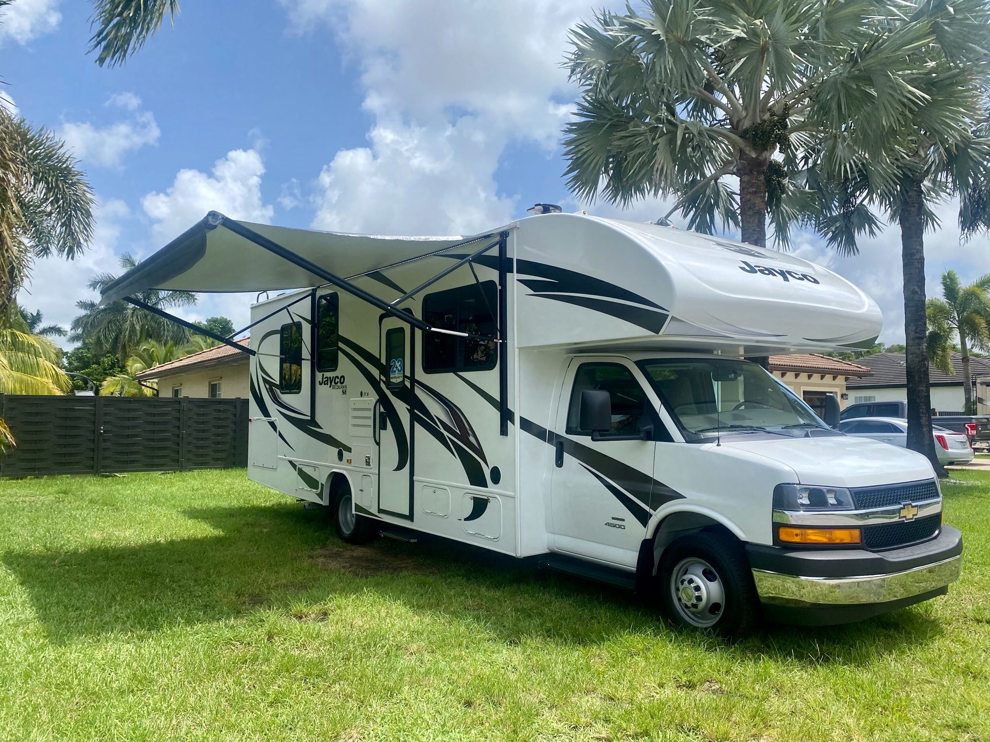 2022 Jayco Redhawk