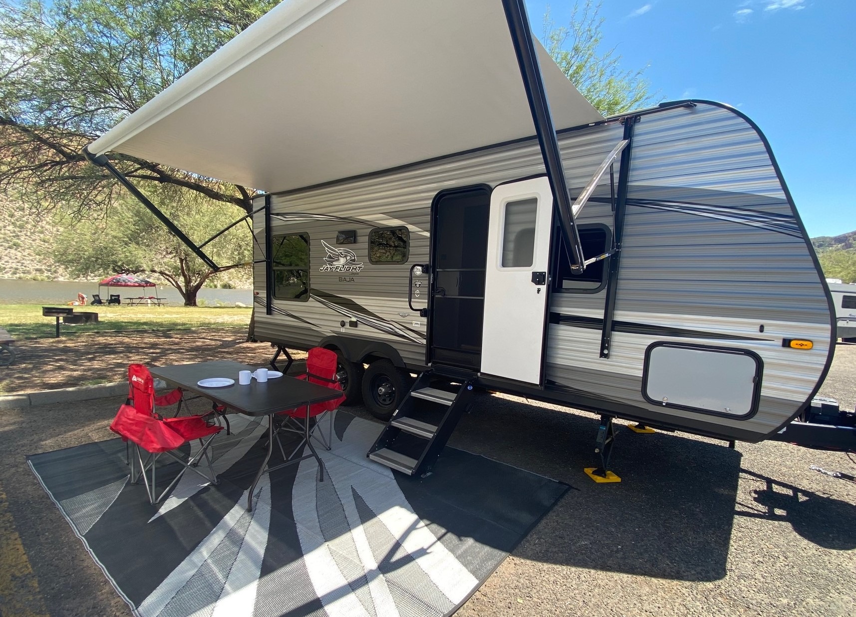 "Bessie" 2021 Jayco Jay Flight Western Edition