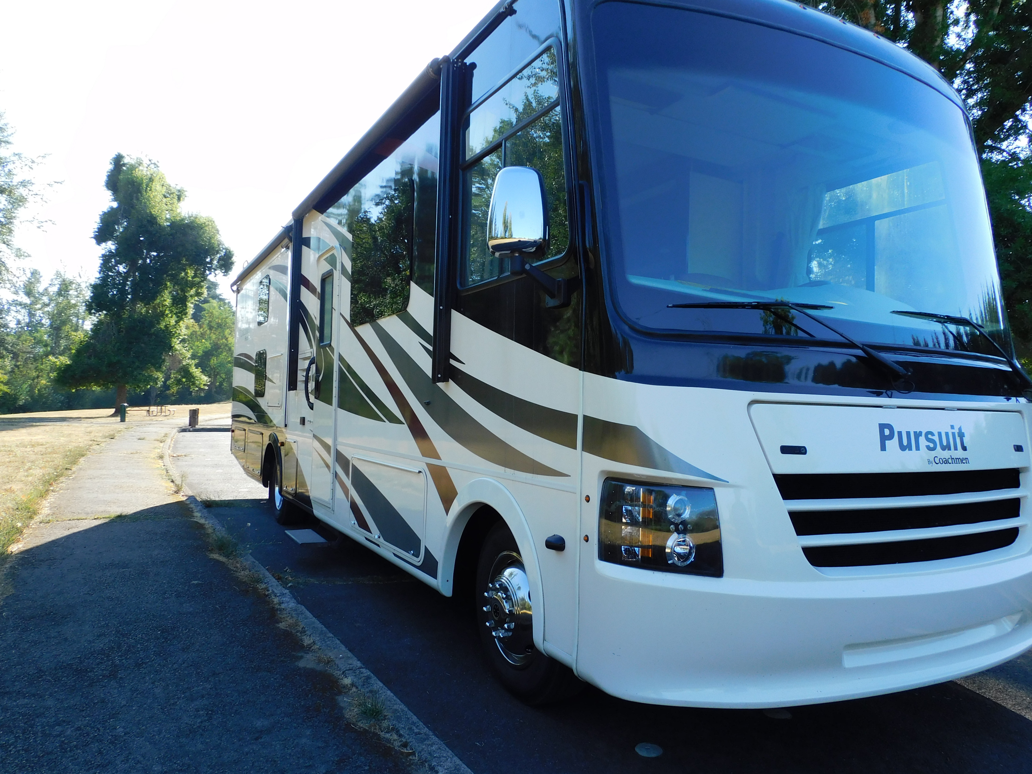 2017 Coachmen Pursuit