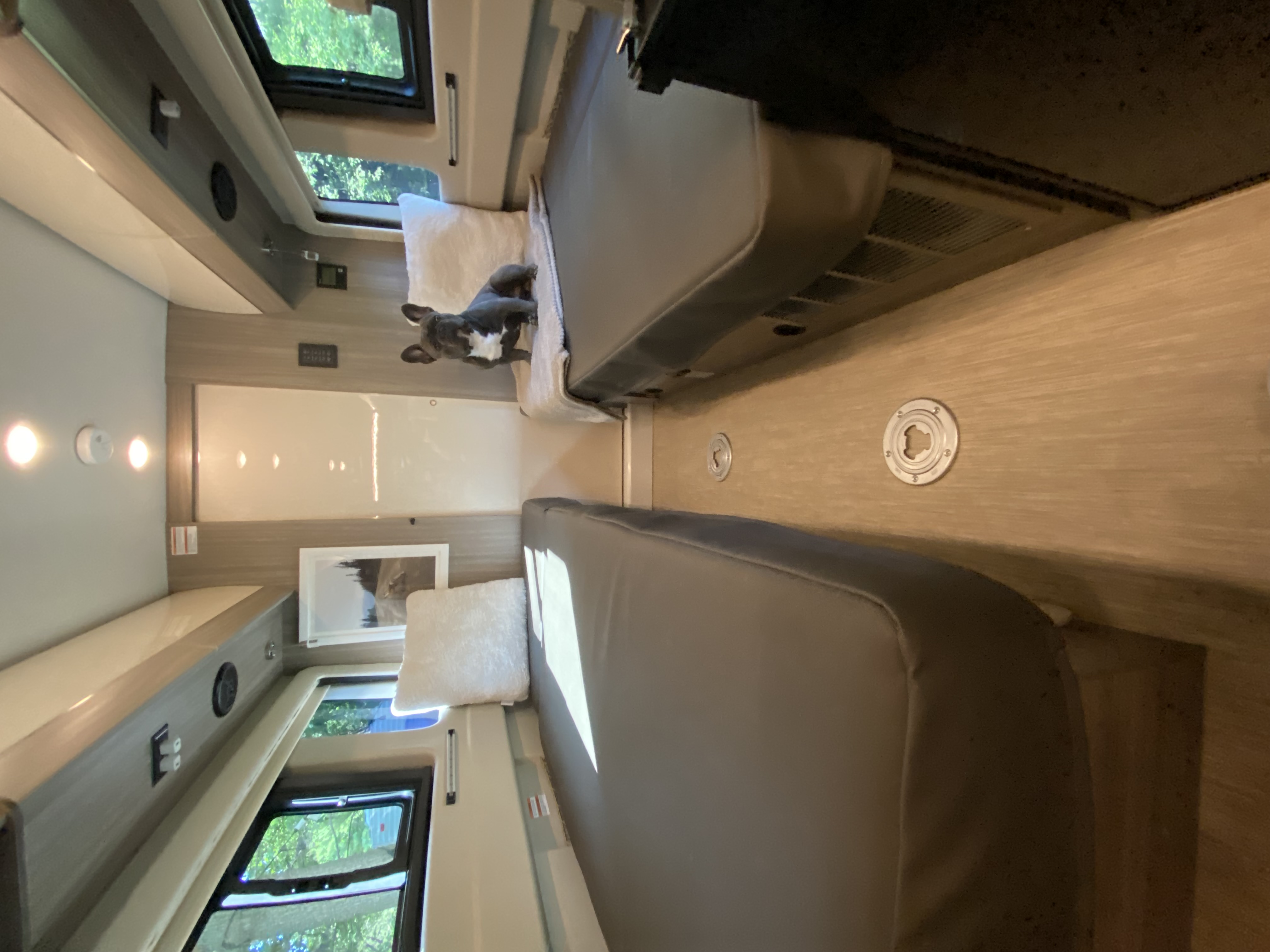 Entegra Coach Ethos 2021