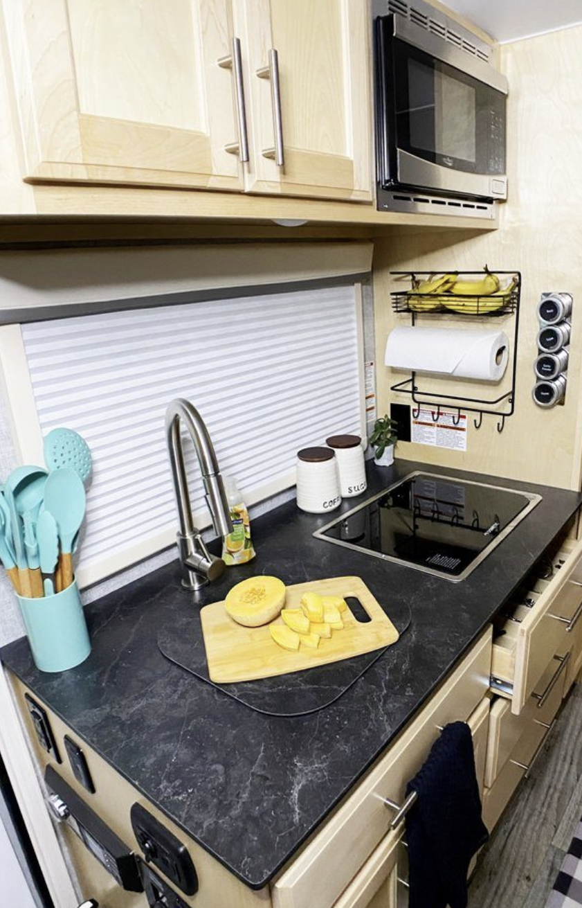 Travel trailer RV Rental 