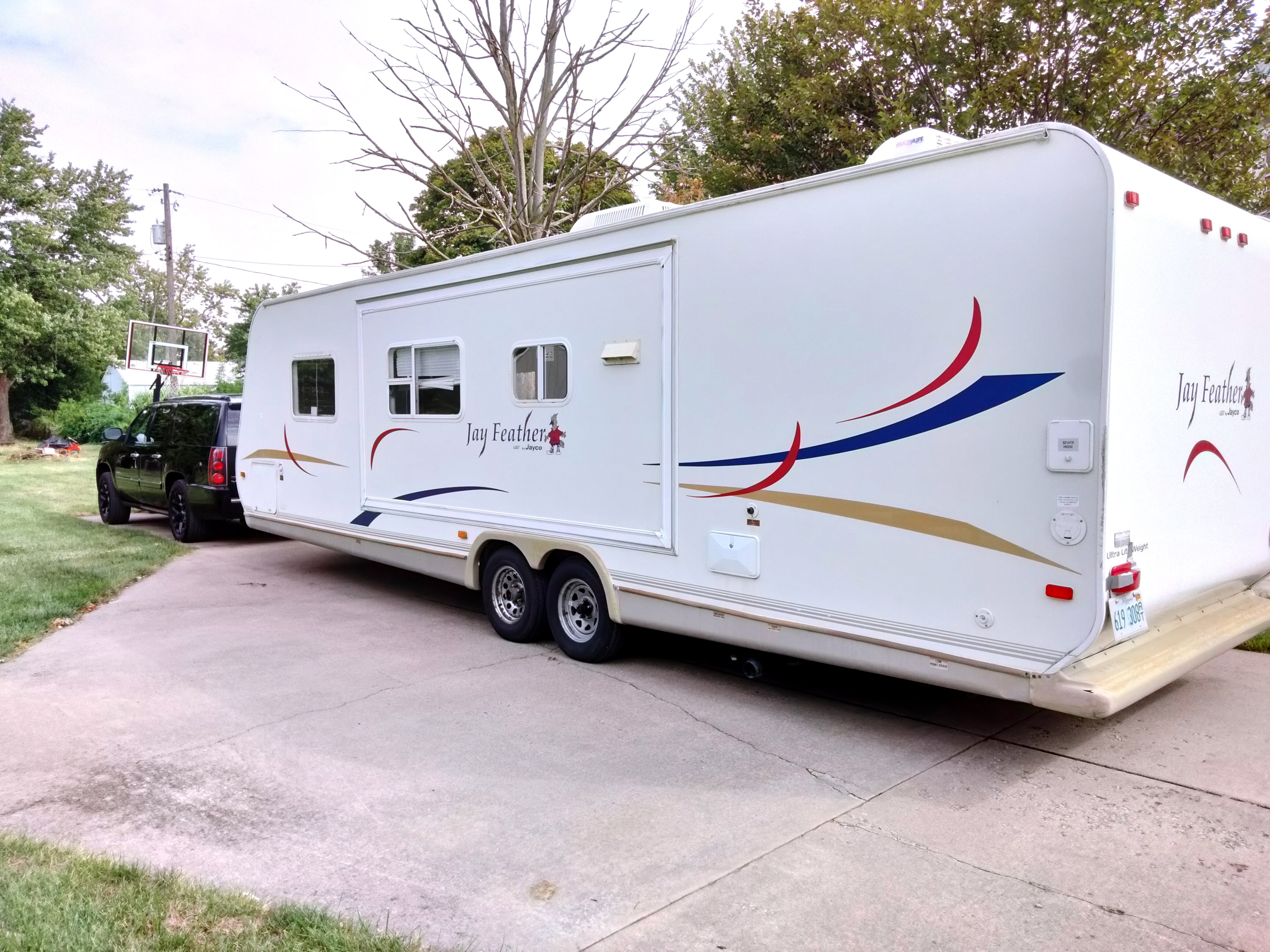 2005 Jayco Featherlite  29M  Bunkhouse - S;eeps 8