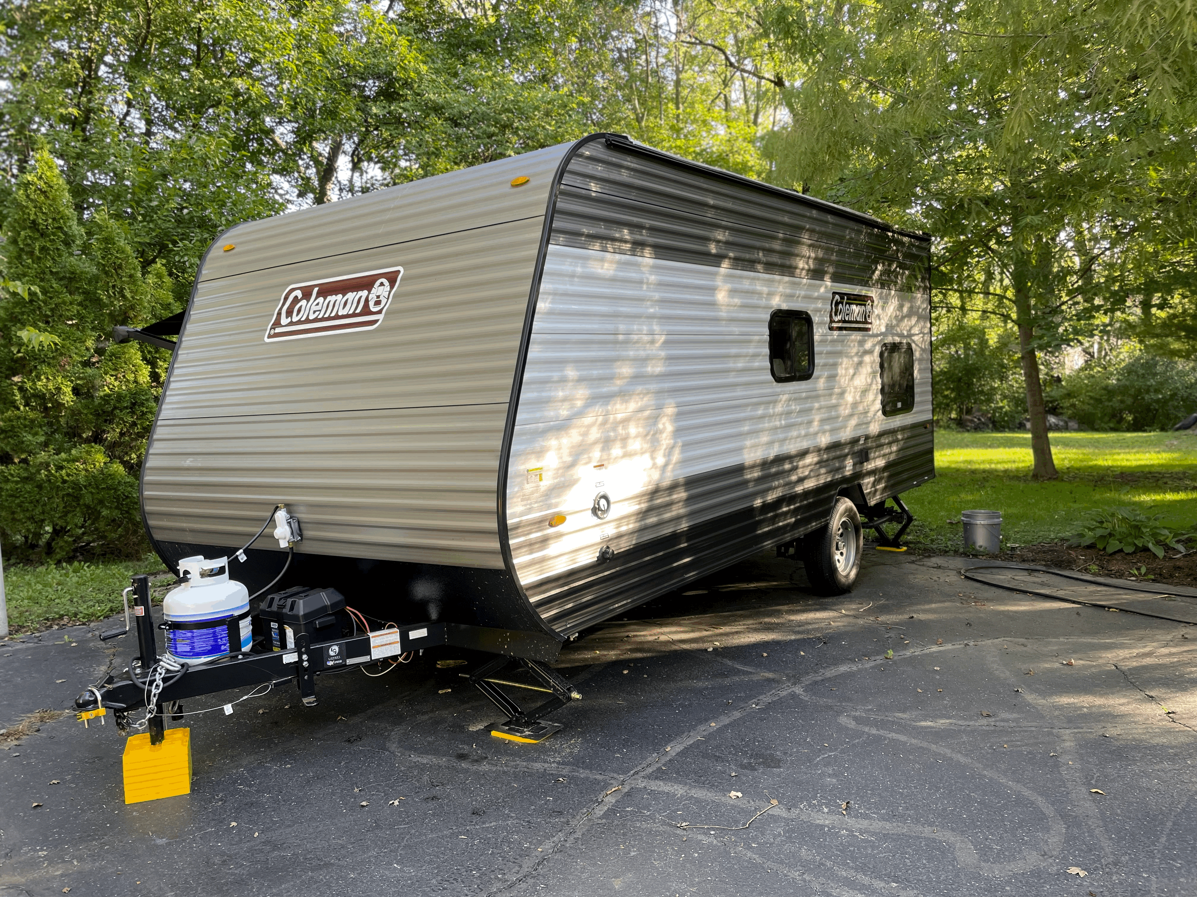 2022 Coleman Lantern 17B