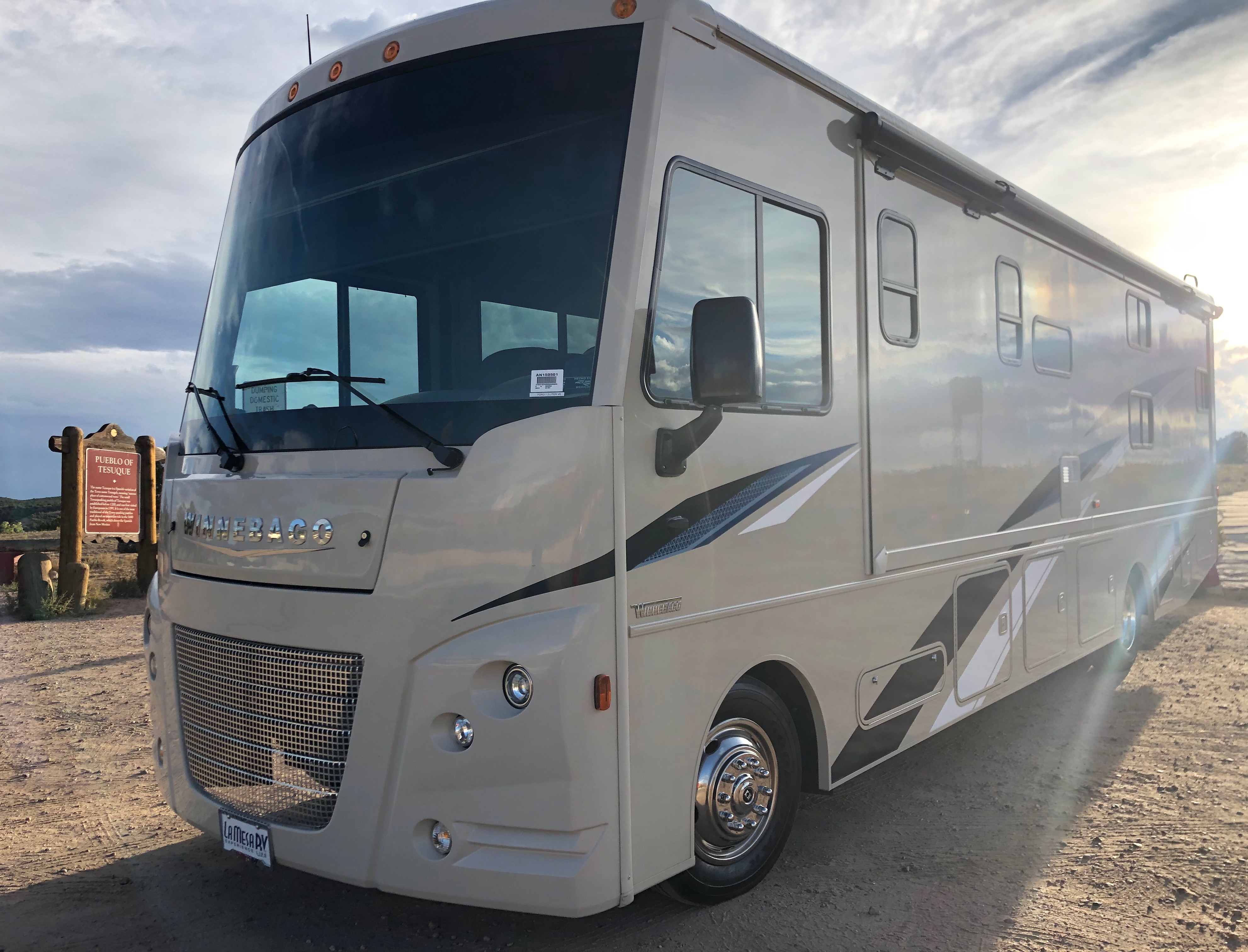 2022 Winnebago Vista
