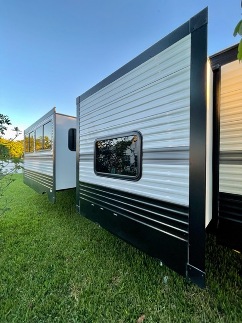 Travel trailer RV Rental 