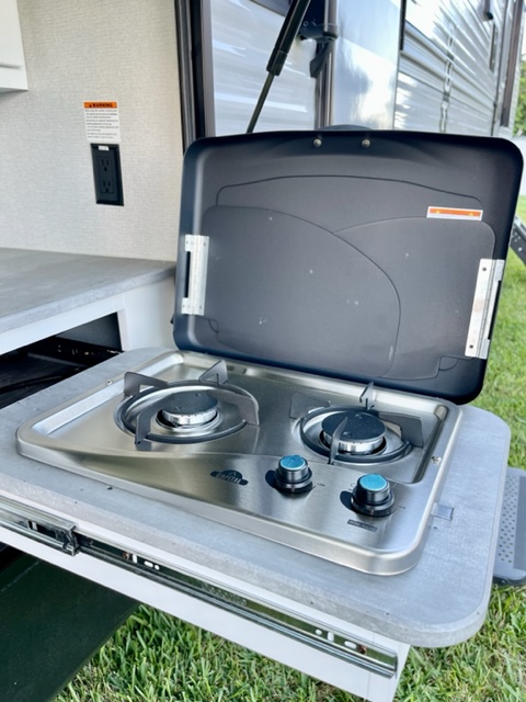 Travel trailer RV Rental 