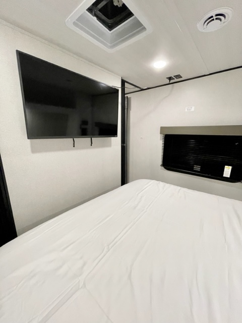 Travel trailer RV Rental 