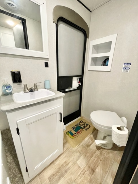 Travel trailer RV Rental 