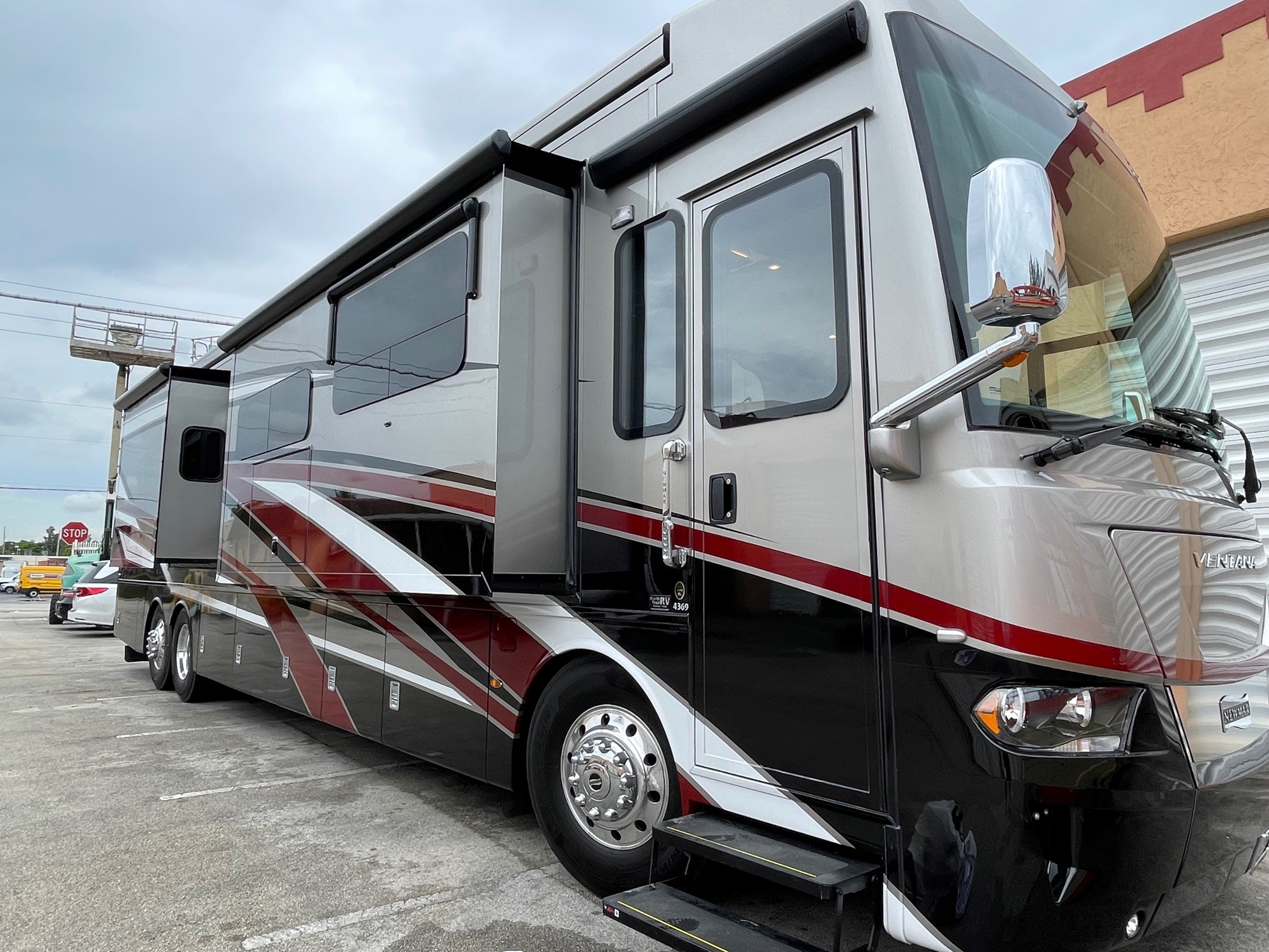 2022 Newmar Ventana