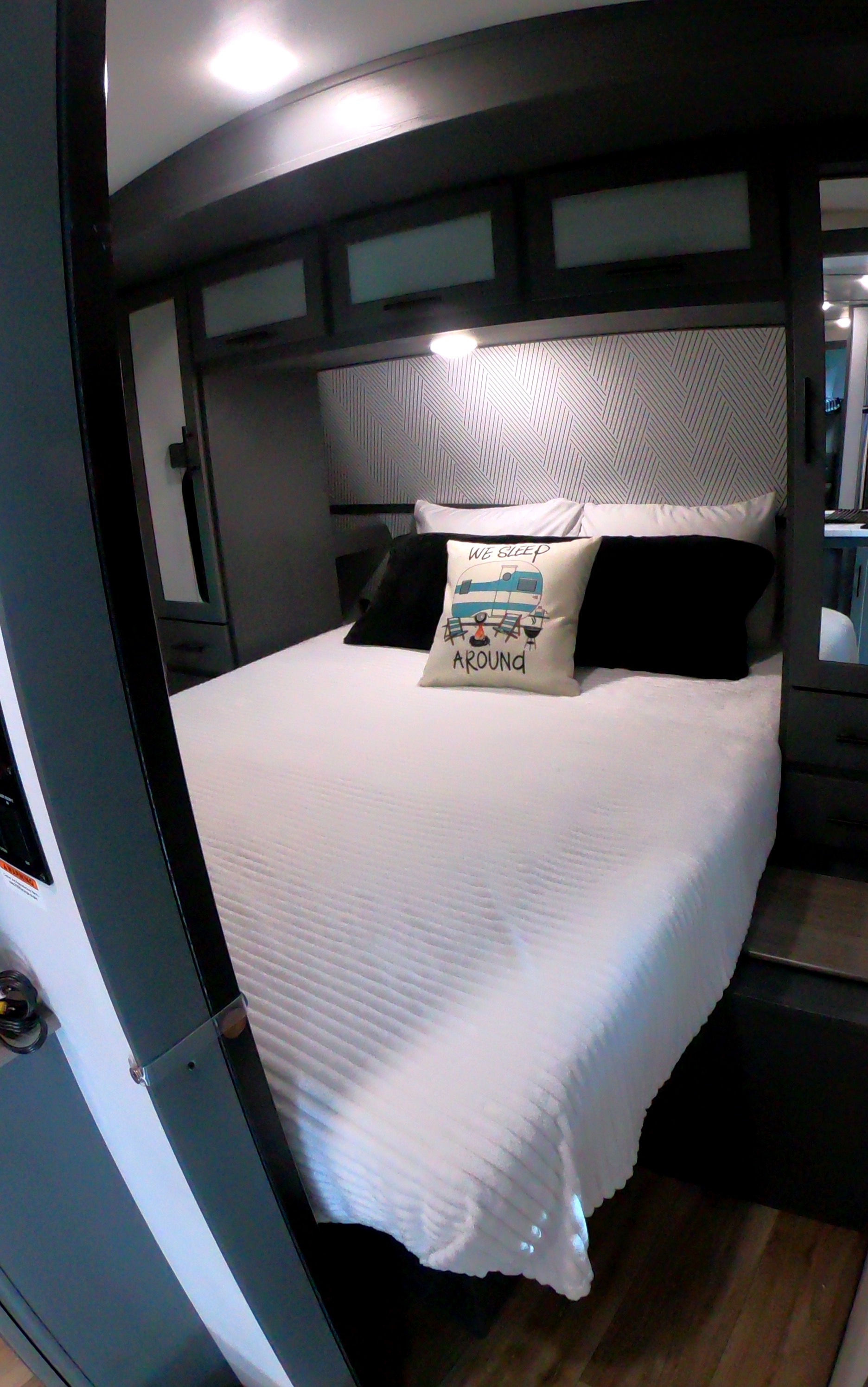 Upgraded memory foam + pillow top mattress cover makes this Queen super comfy! . Other Bullet 2022