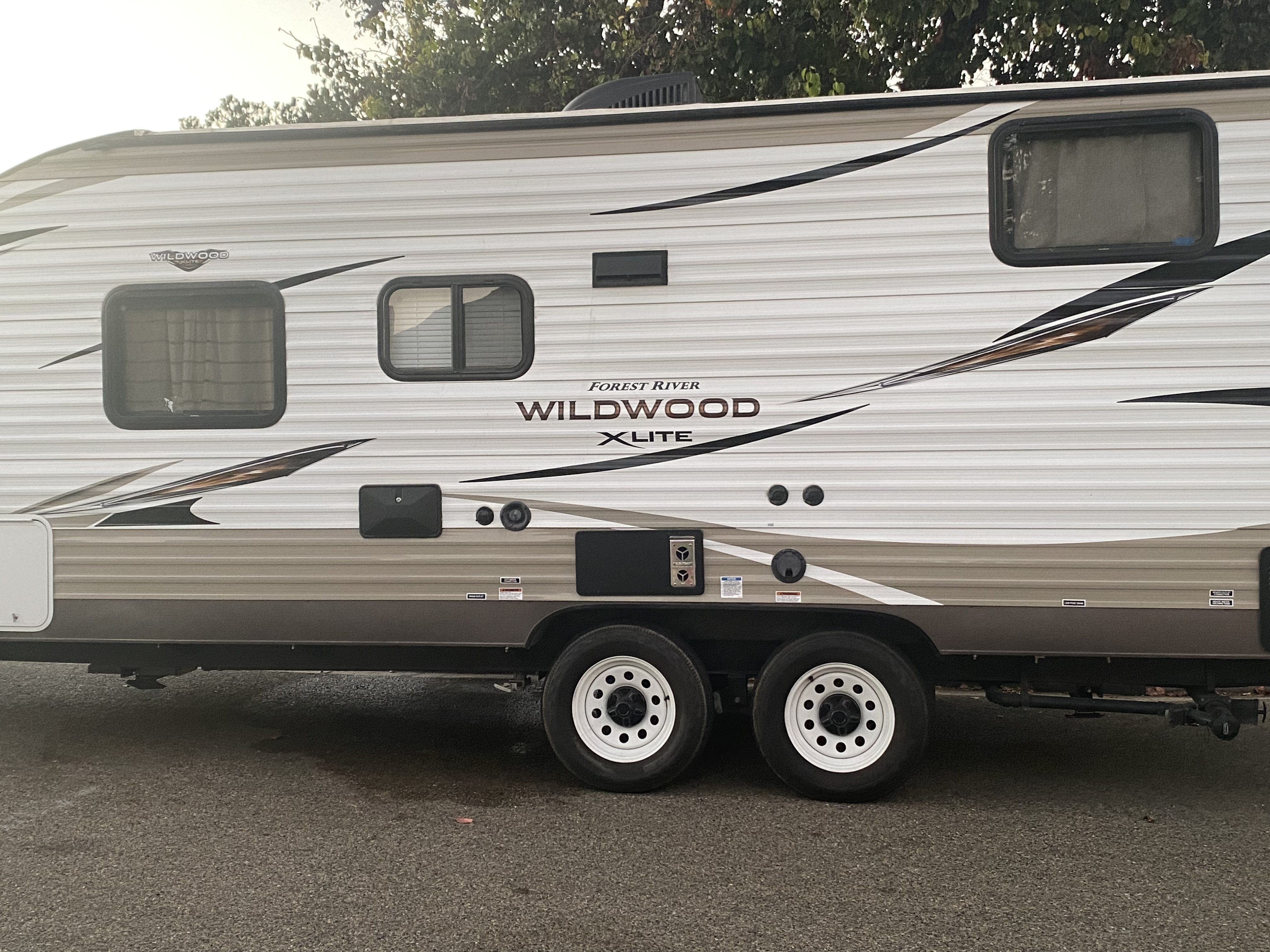 Travel trailer RV Rental 