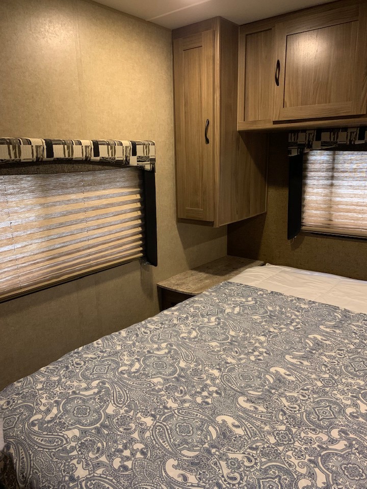 The bed will be made. Bring your own pillows!. Coachman Freelander 2016