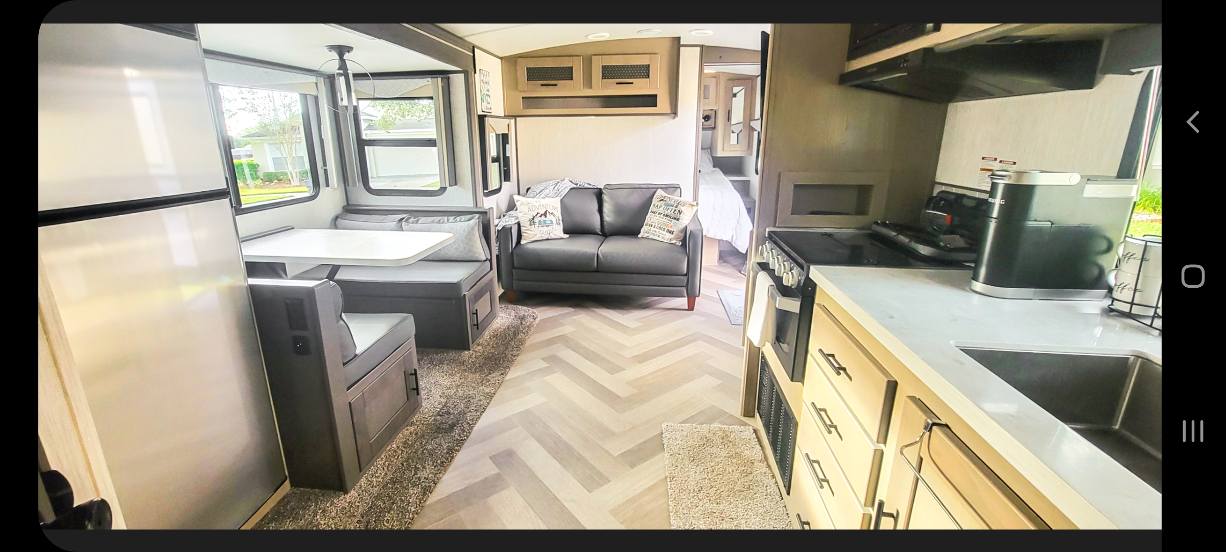 Travel trailer RV Rental 