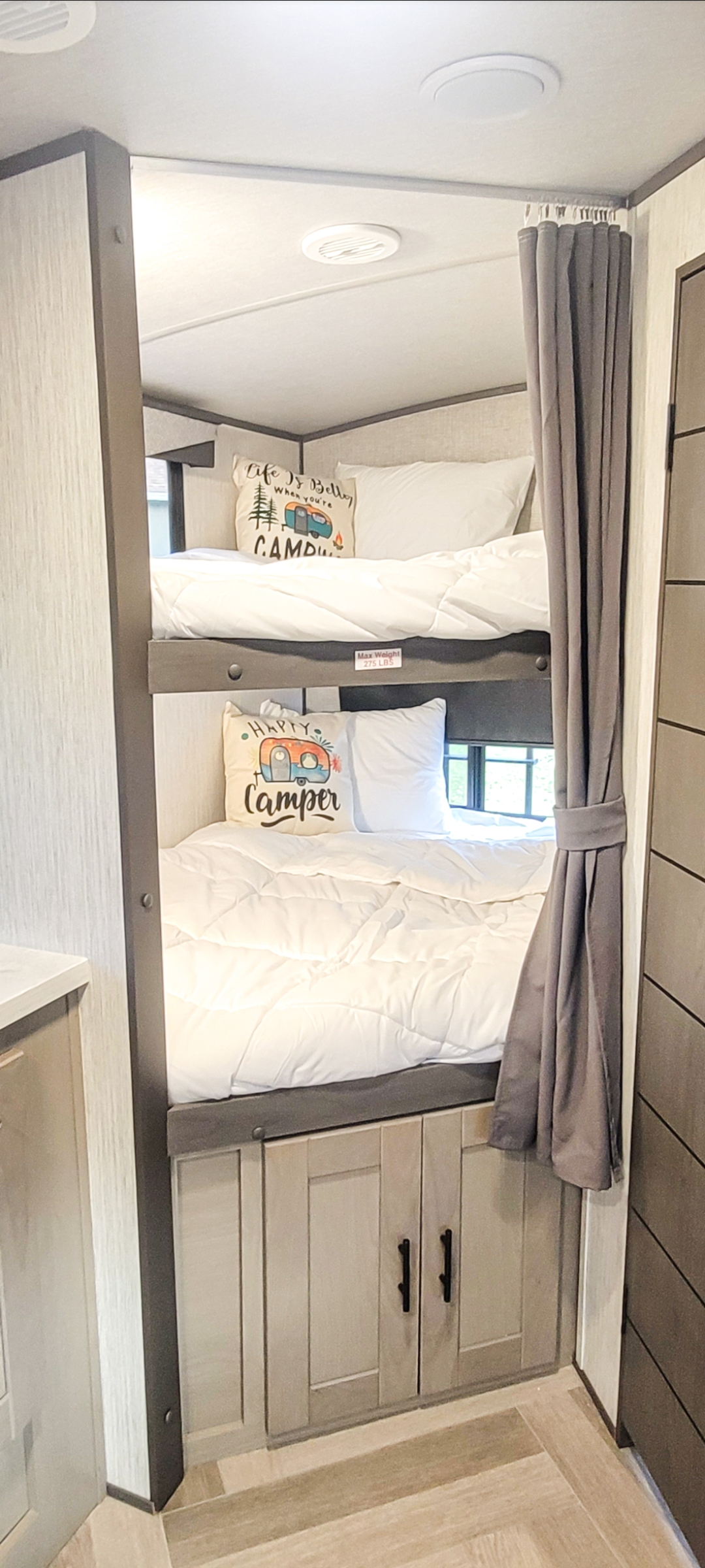 Travel trailer RV Rental 