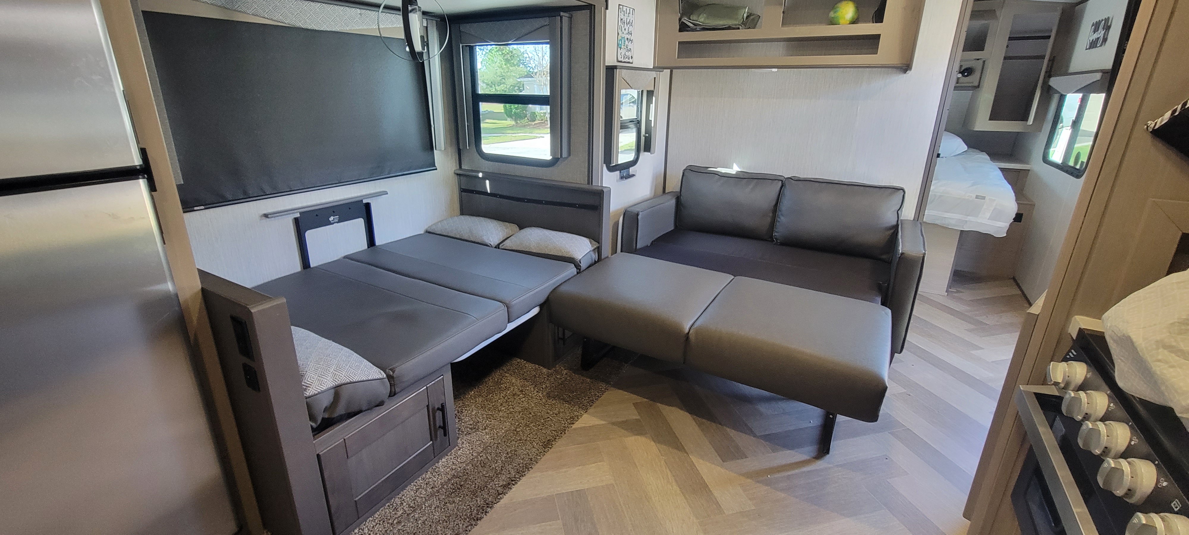 Travel trailer RV Rental 