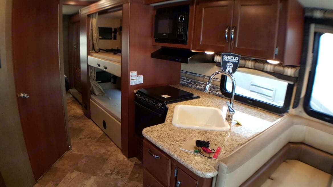 bunks and entry to back bedroom.. Thor A.C.E. 2016